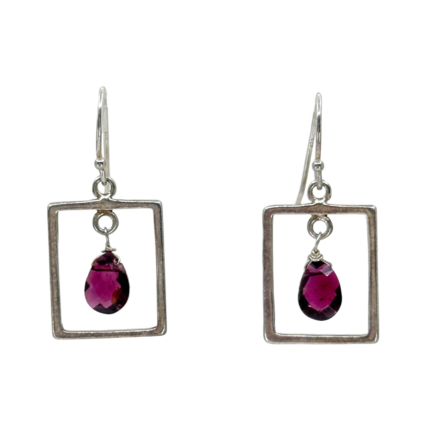 Sterling silver Garnet earrings GM512