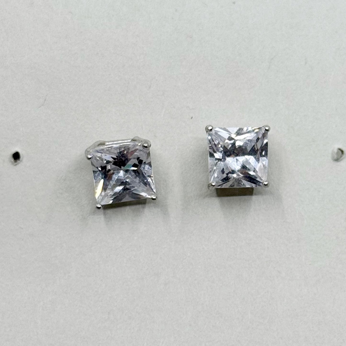 sterling silver 6mm cubic zirconia stud earrings - GM53