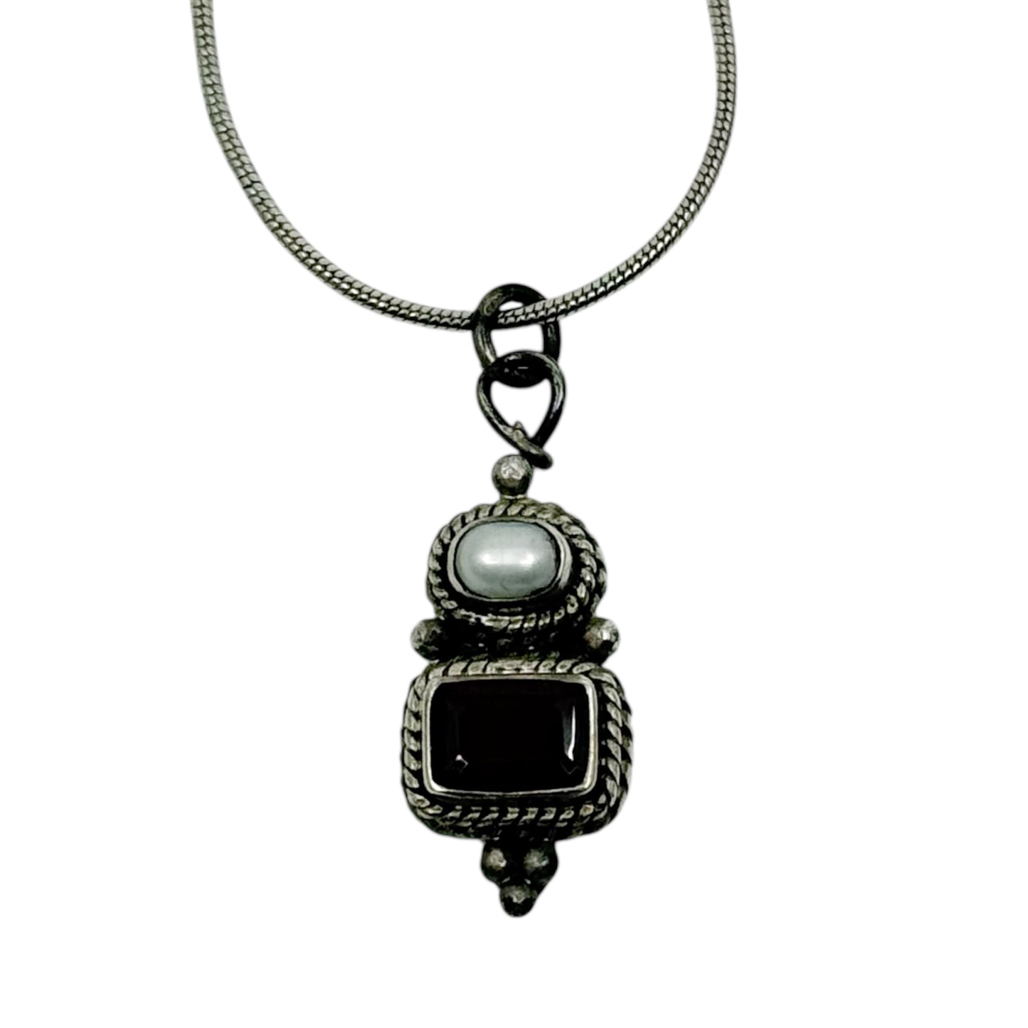 Vintage sterling silver garnet & pearl pendant - GM542