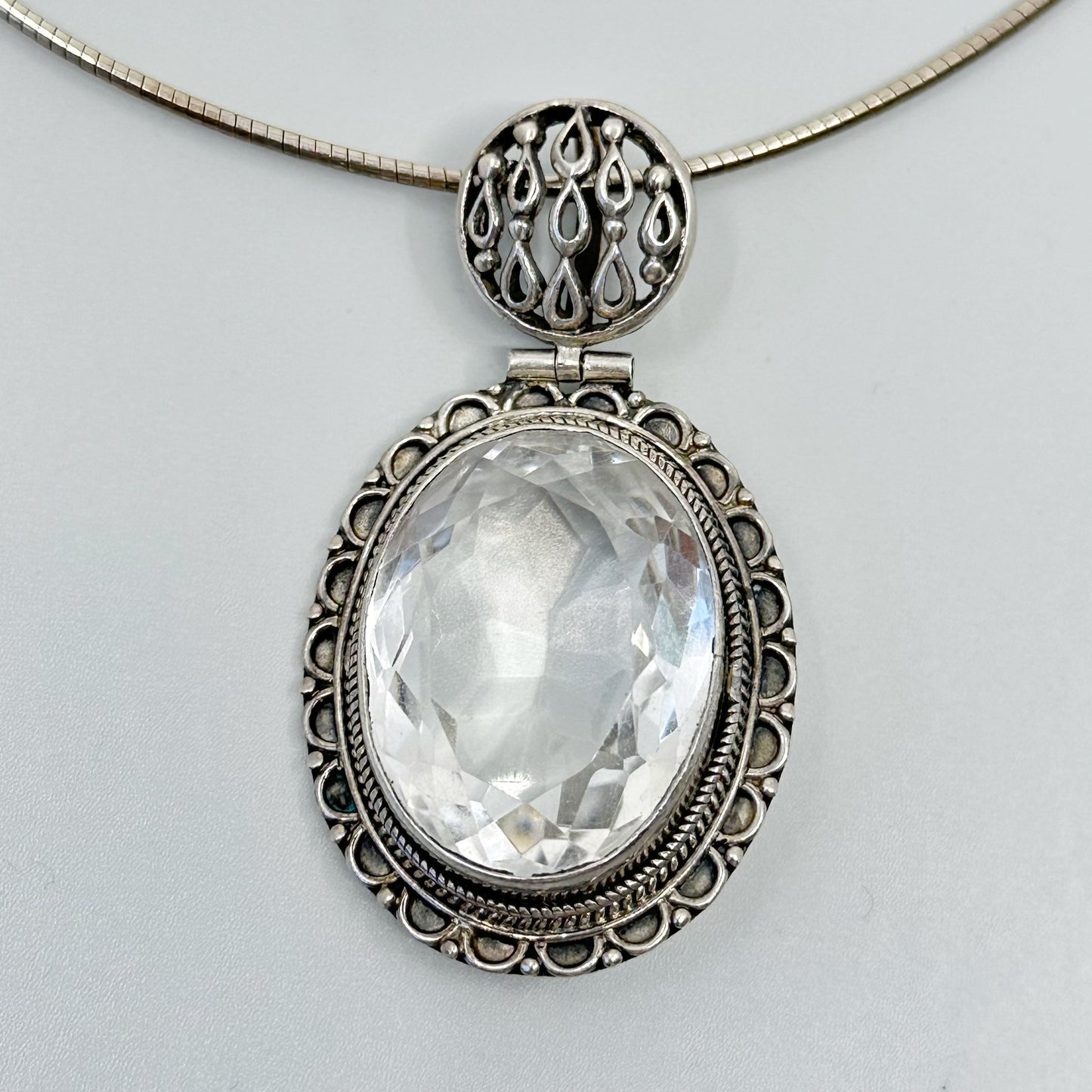 Sterling silver rock crystal pendant GM552