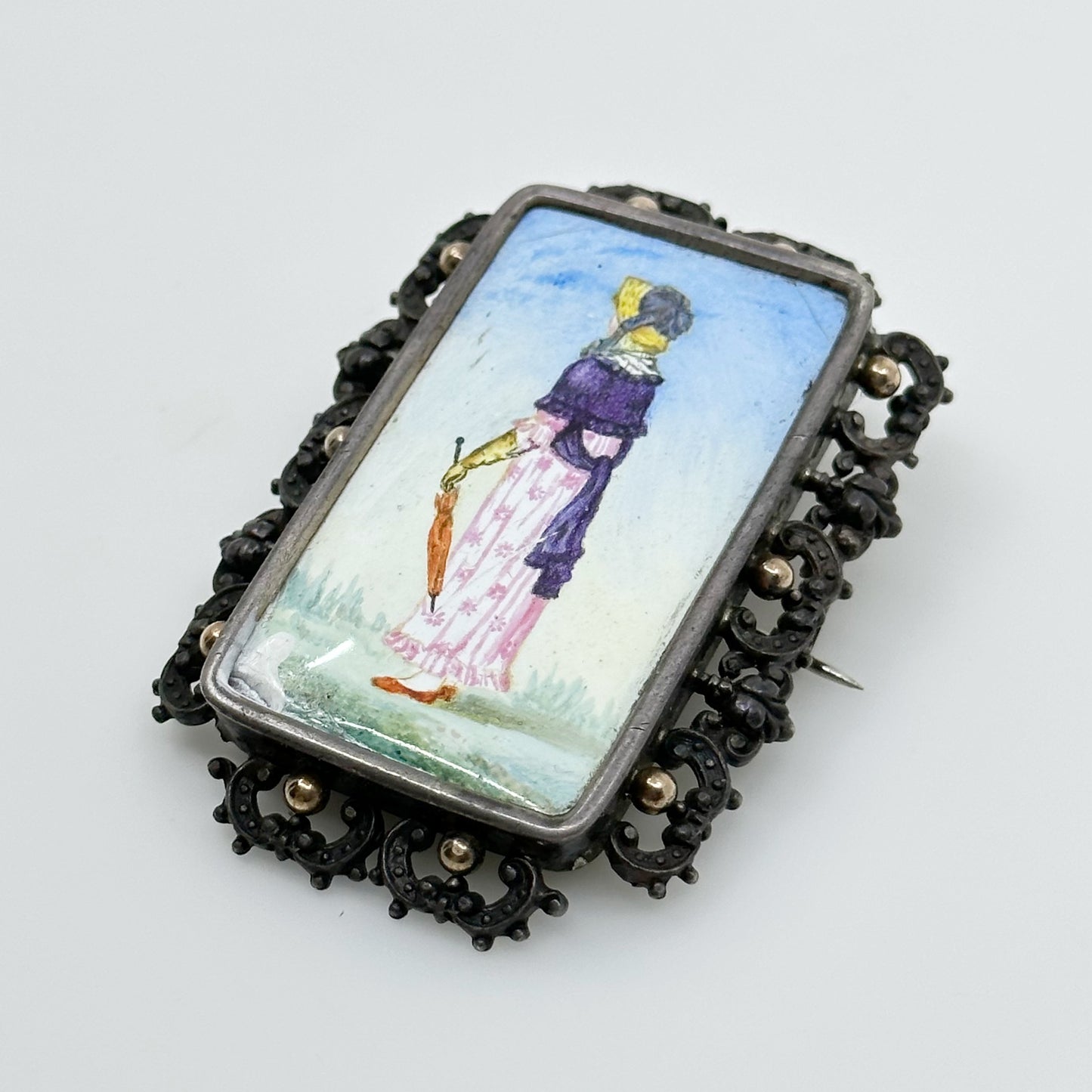Georgian 18k gold sterling silver Hand Painted porcelain brooch GM577