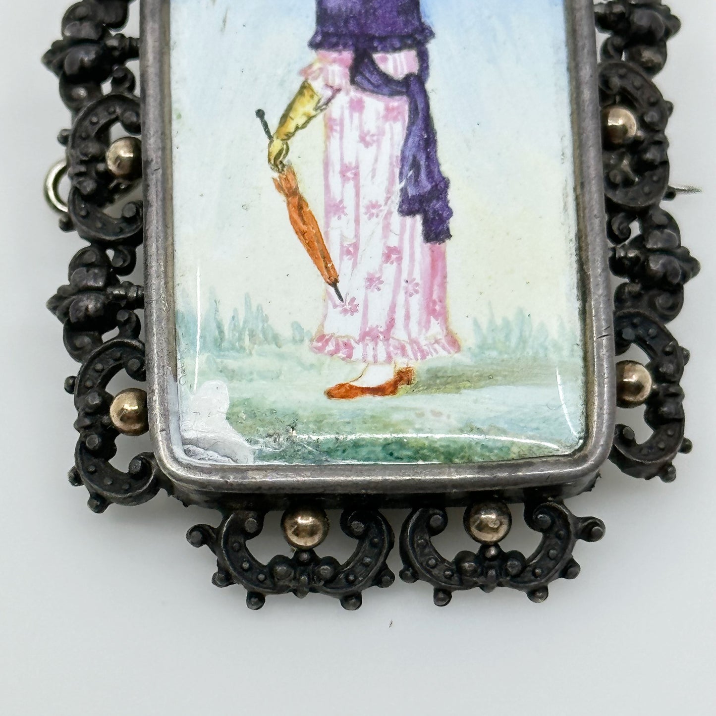 Georgian 18k gold sterling silver Hand Painted porcelain brooch GM577