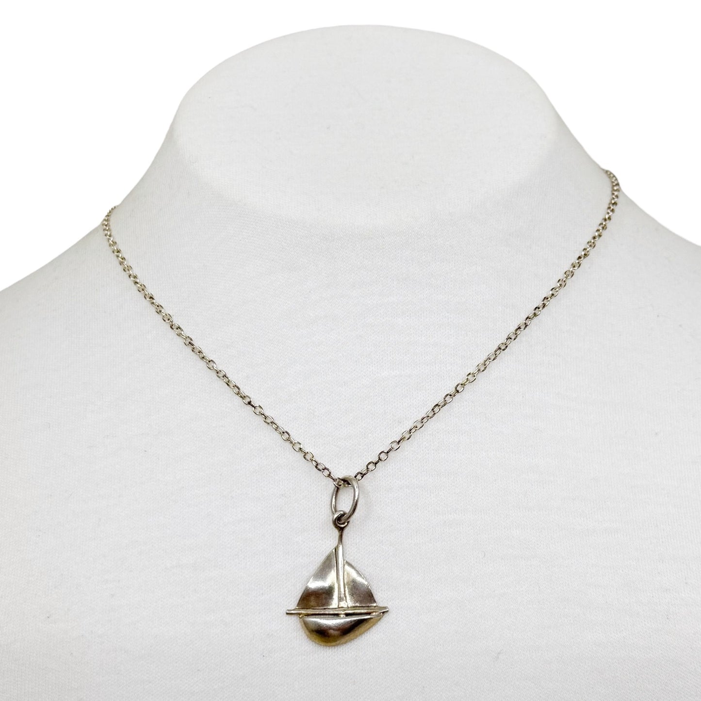 sterling silver Sailboat charm pendant - GM580