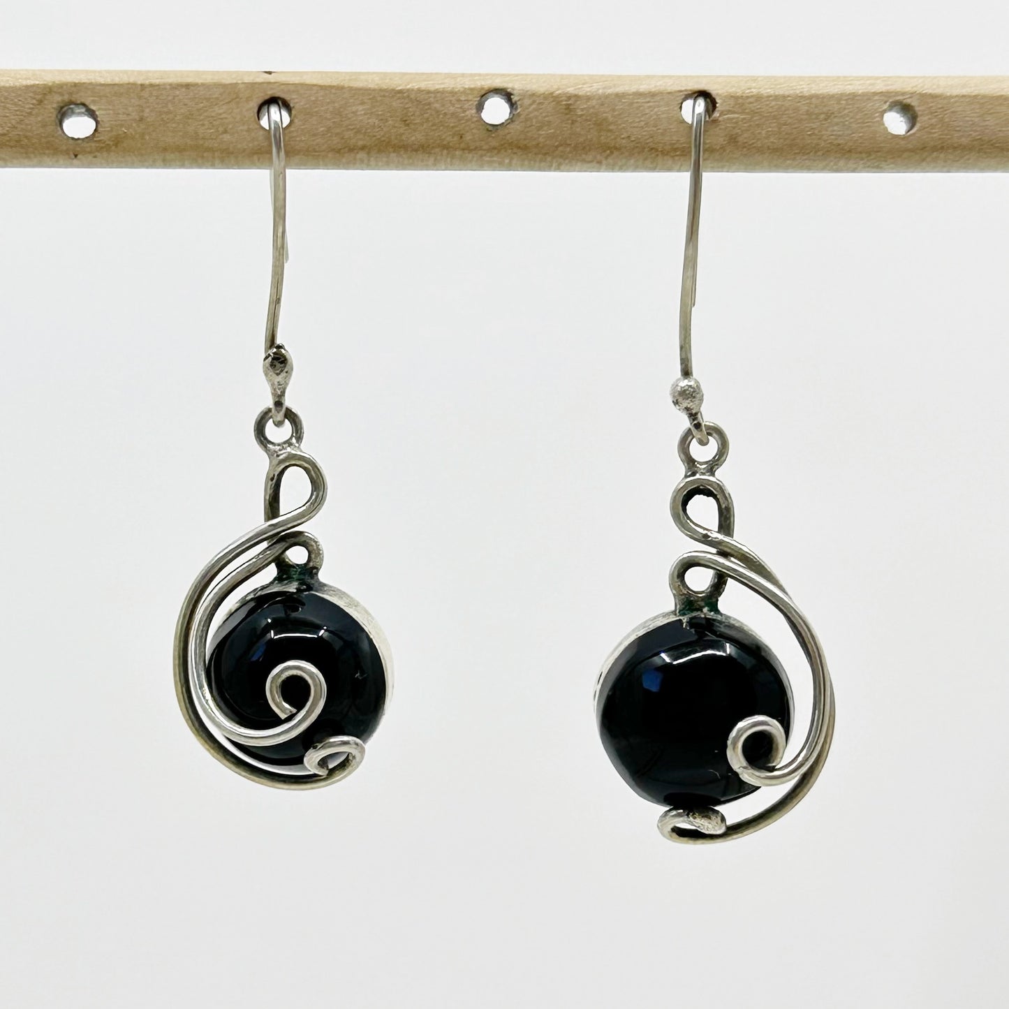 Sterling silver black acrylic earrings GM583