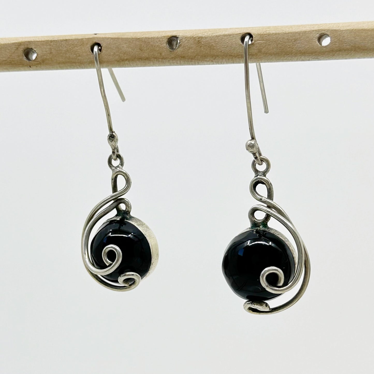 Sterling silver black acrylic earrings GM583