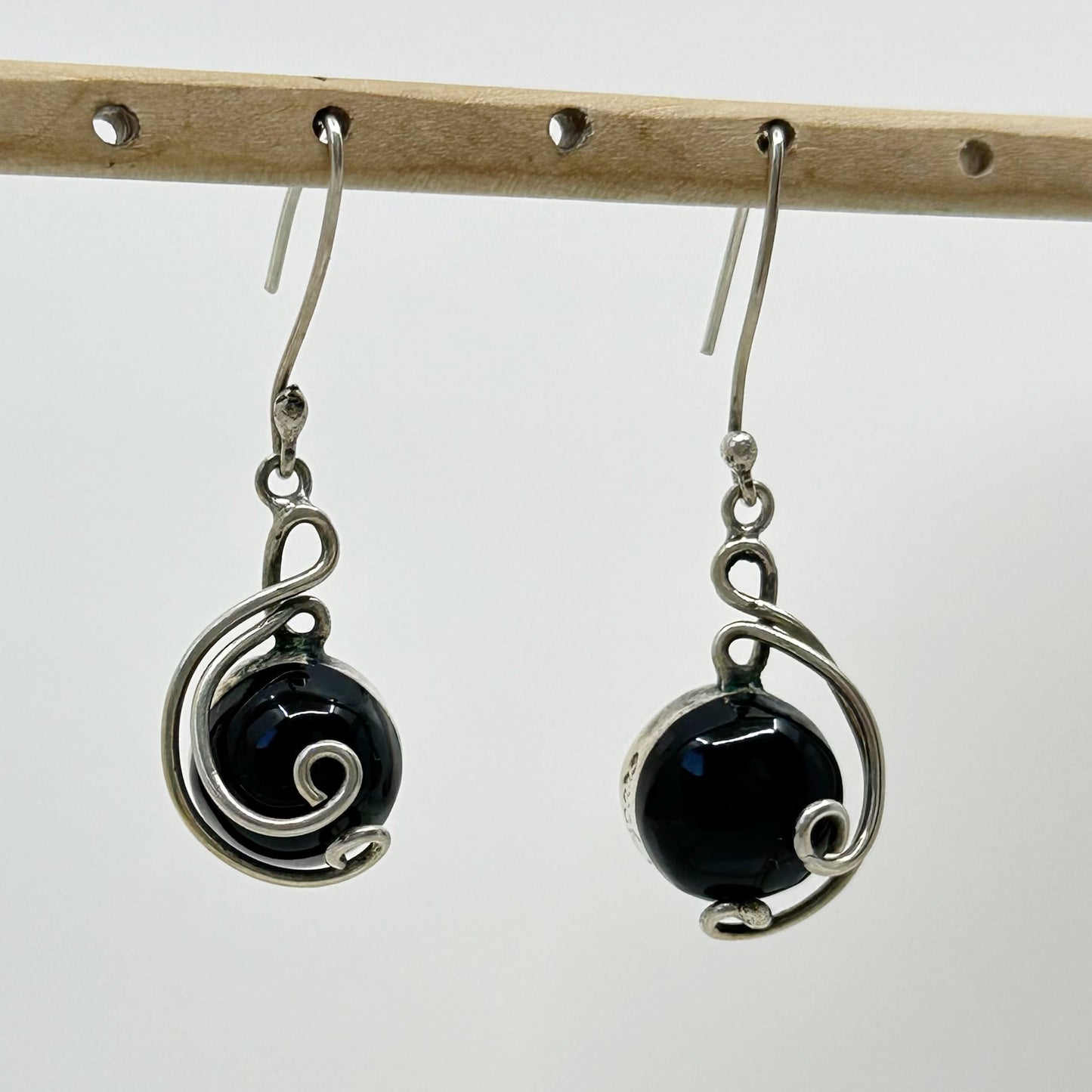 Sterling silver black acrylic earrings GM583