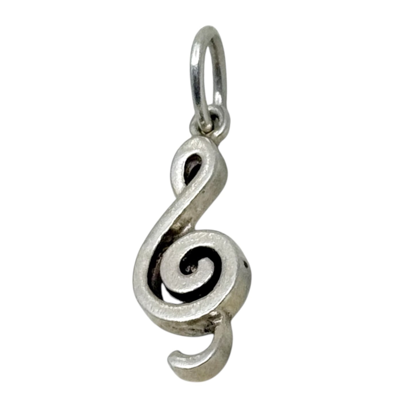 sterling silver treble clef charm pendant - GM585