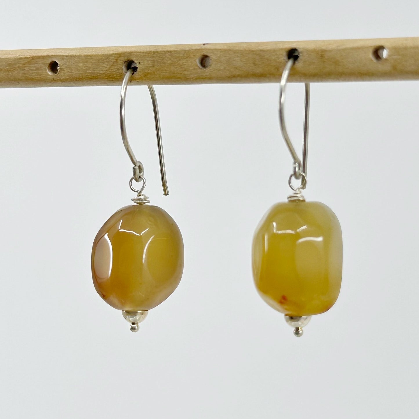 Sterling silver carnelian bead earrings GM601