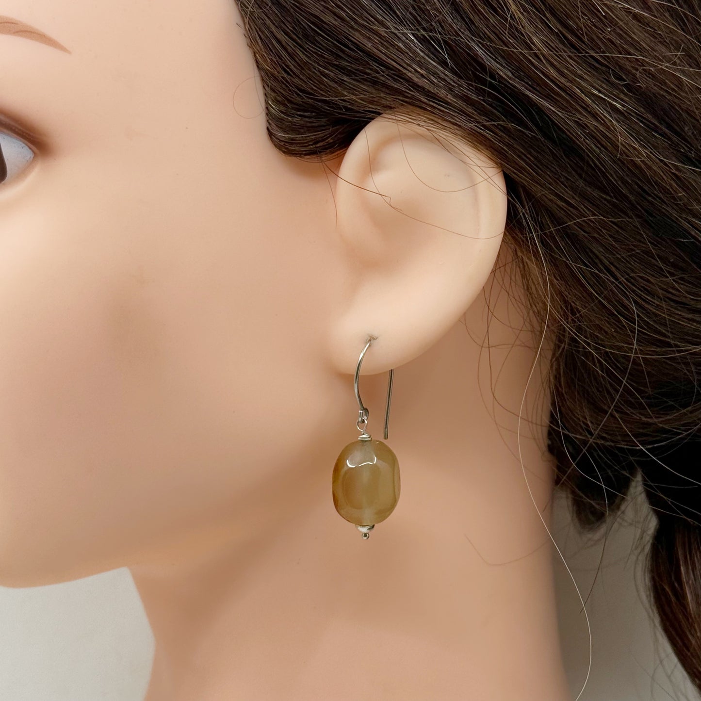 Hand Made Sterling silver carnelian bead earrings - GM601