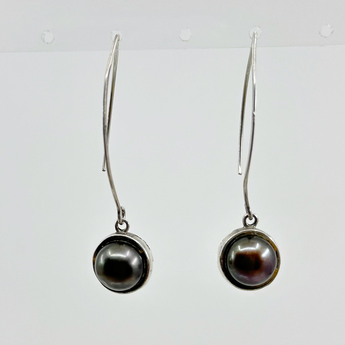 Sterling silver 10mm pearl earrings GM640