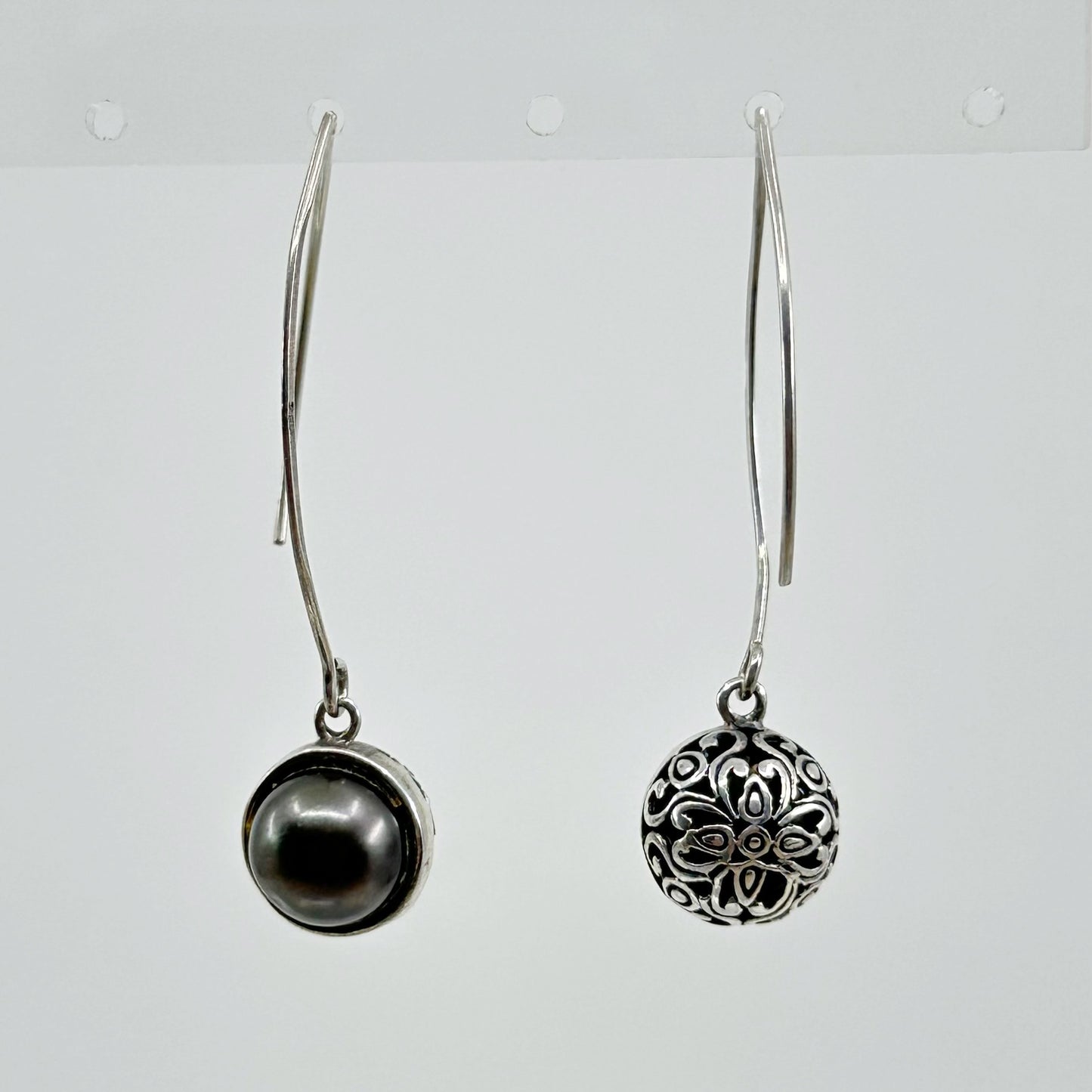 Sterling silver 10mm pearl earrings GM640