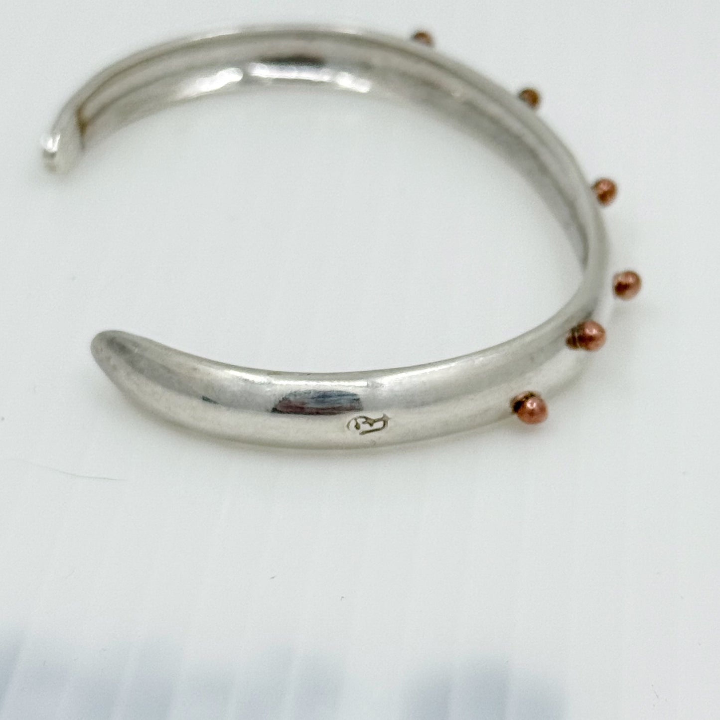Contemporary sterling silver & copper dot cuff bracelet - GM65
