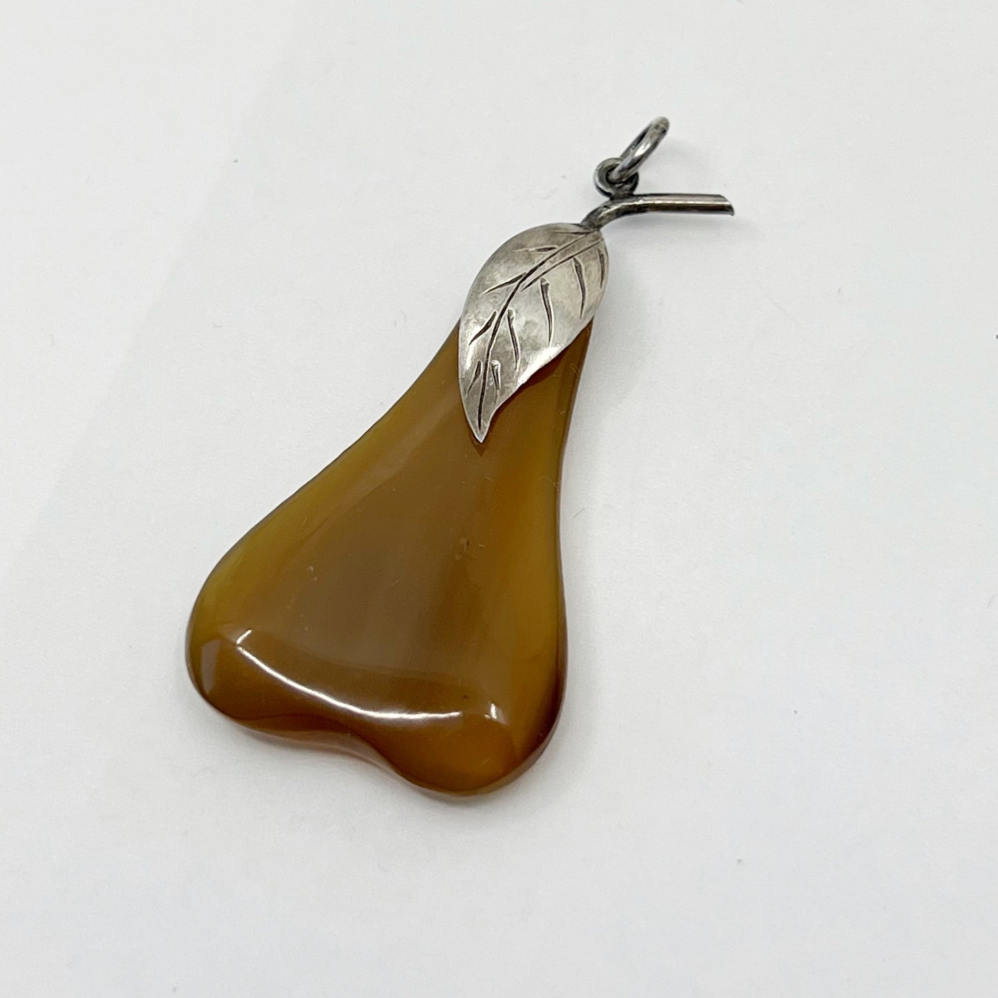 Vintage Sterling silver horn pear pendant GM651