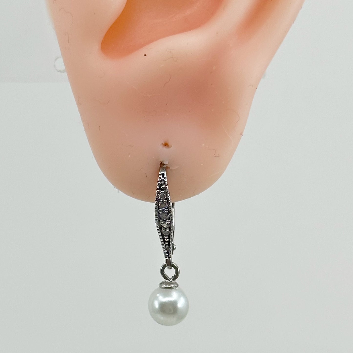 Sterling silver pearl & cubic zirconia earrings - GM66