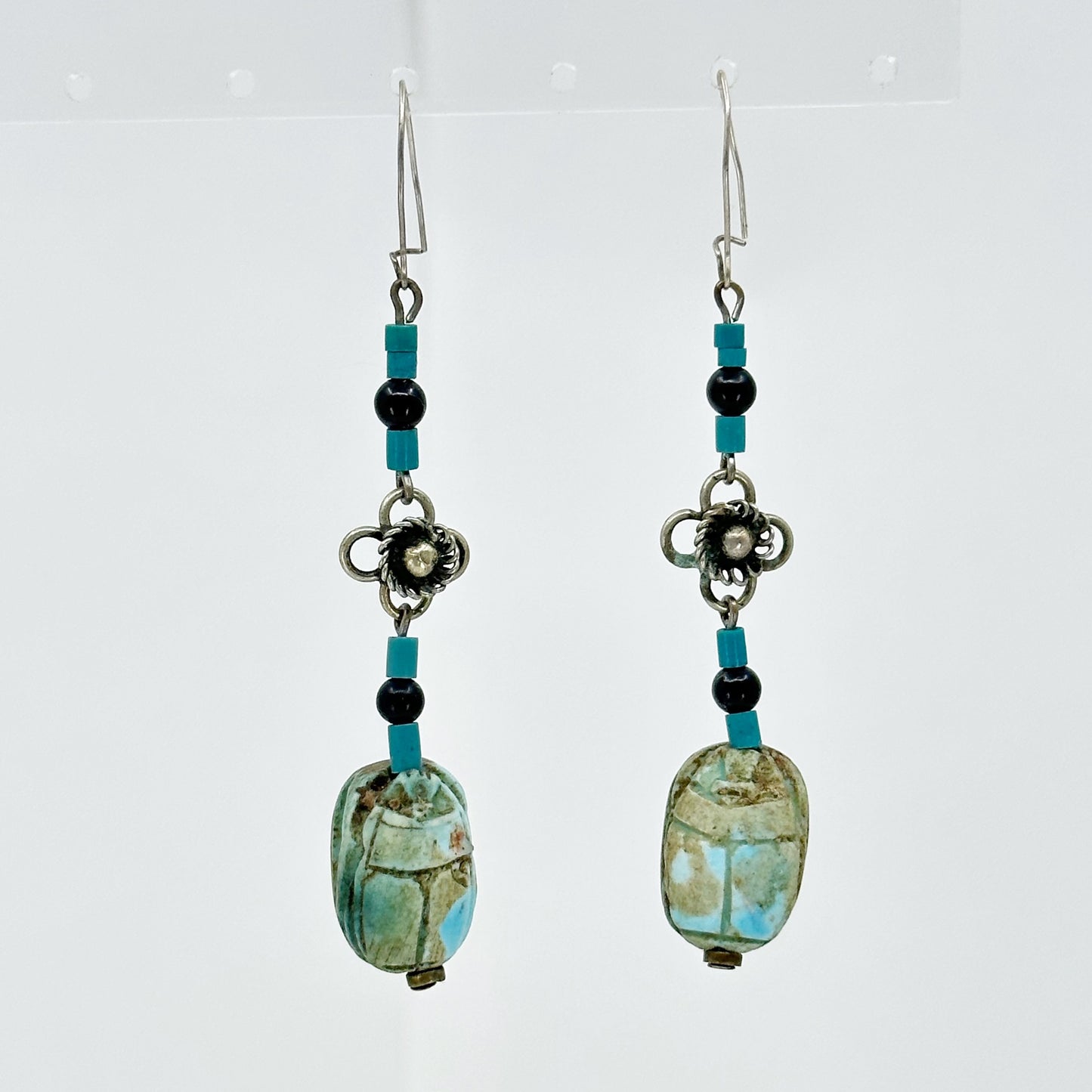 Vintage sterling silver Egyptian scarab drop earrings GM660