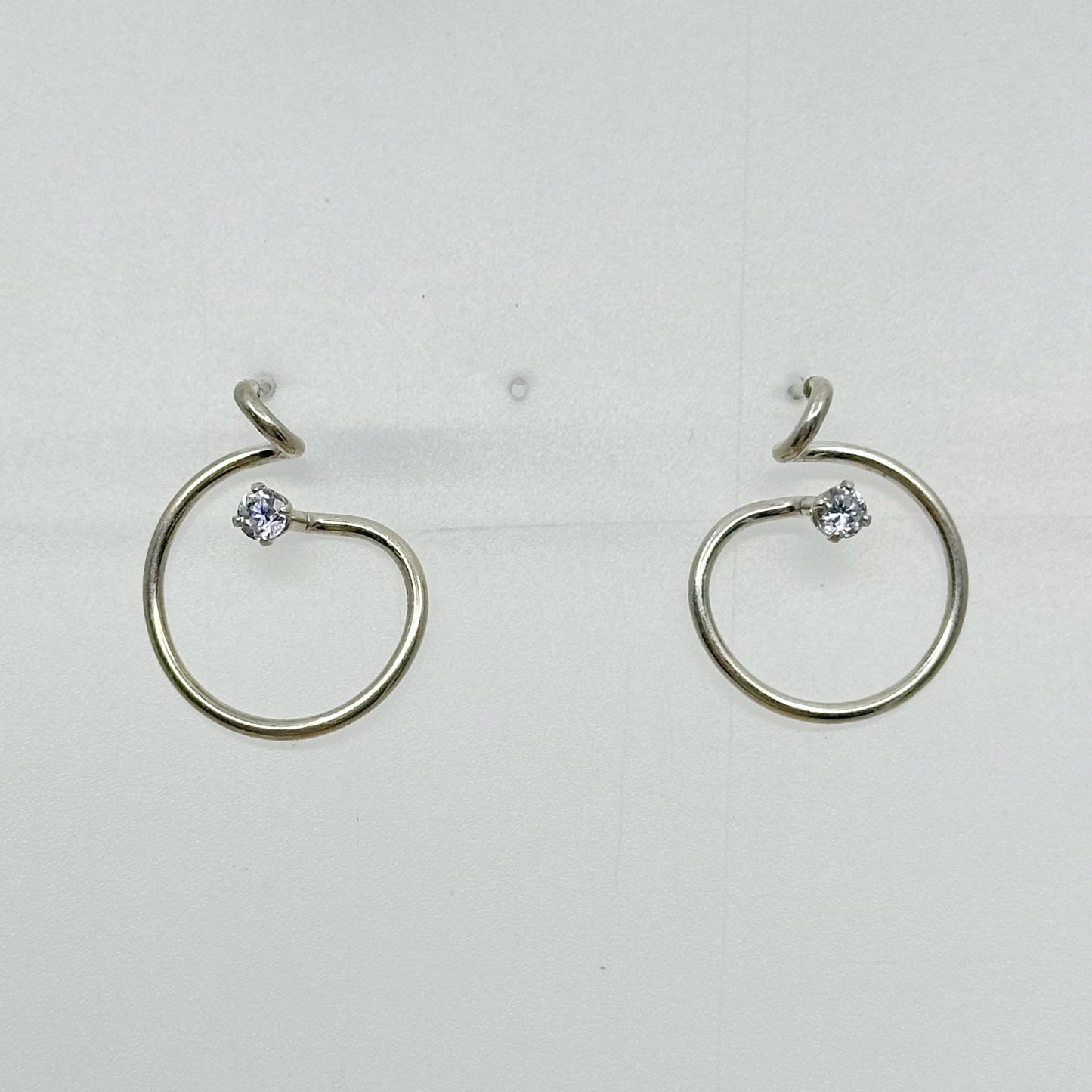 Hand Made Sterling silver crystal earrings GM678
