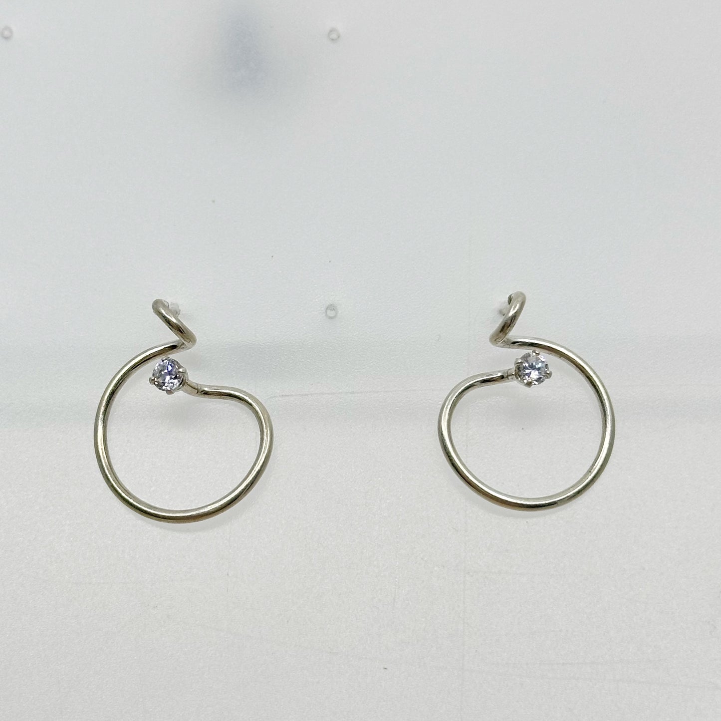 Hand Made Sterling silver crystal earrings GM678