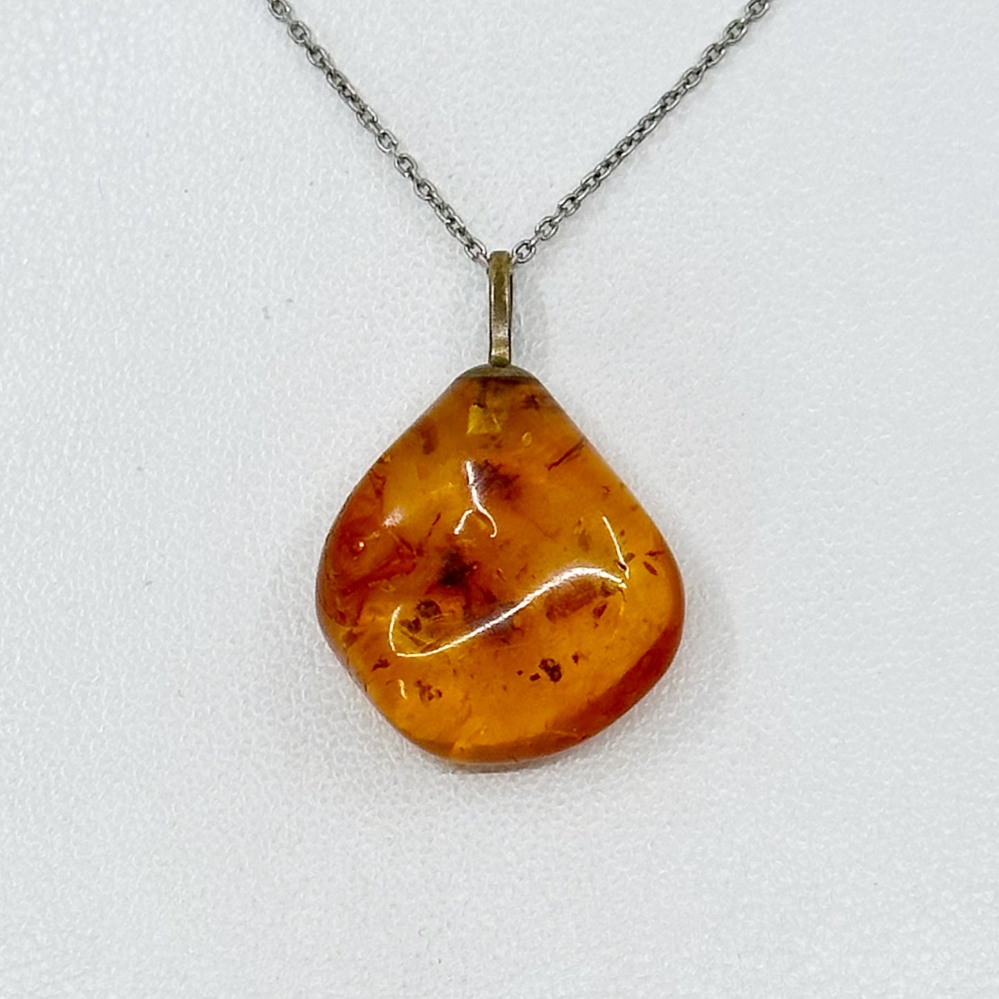vintage 14k Gold filled Baltic Amber pendant GM680