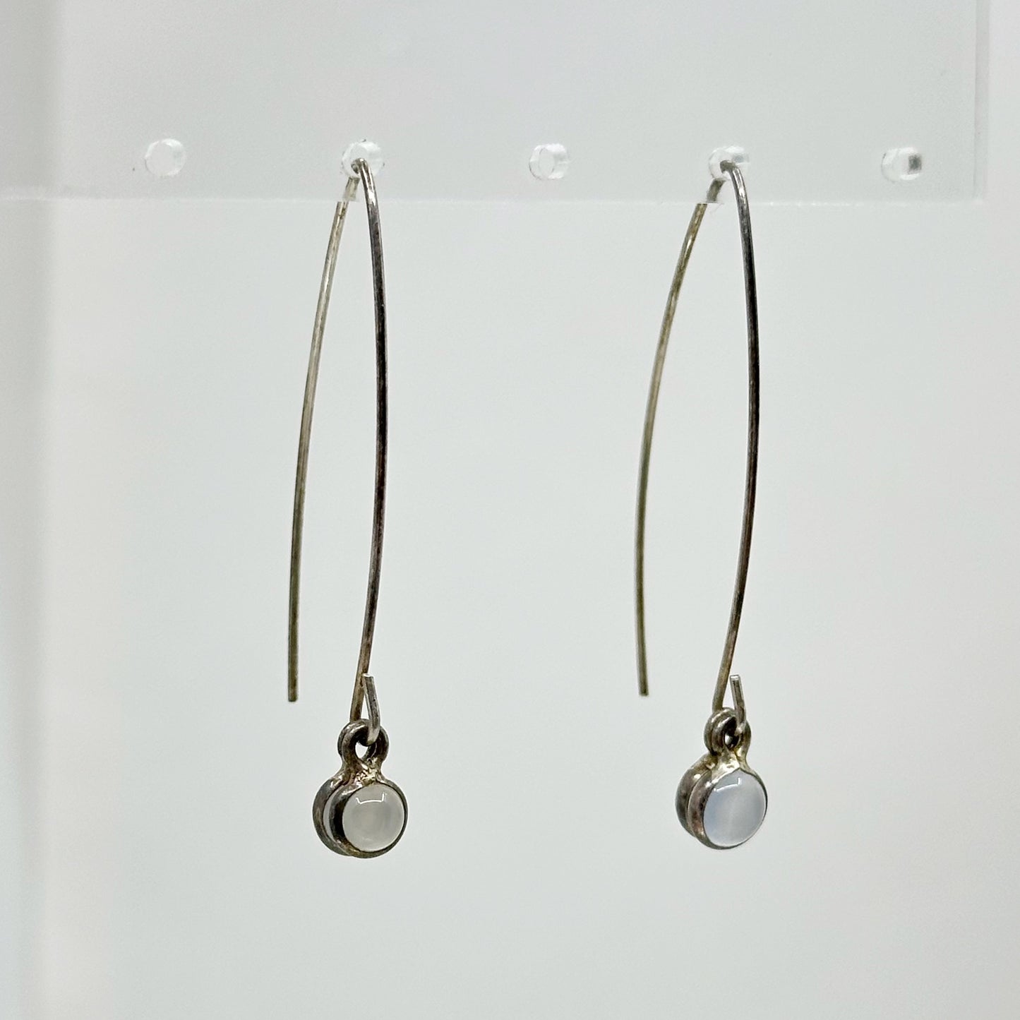 Sterling silver moonstone cabochon earrings GM690