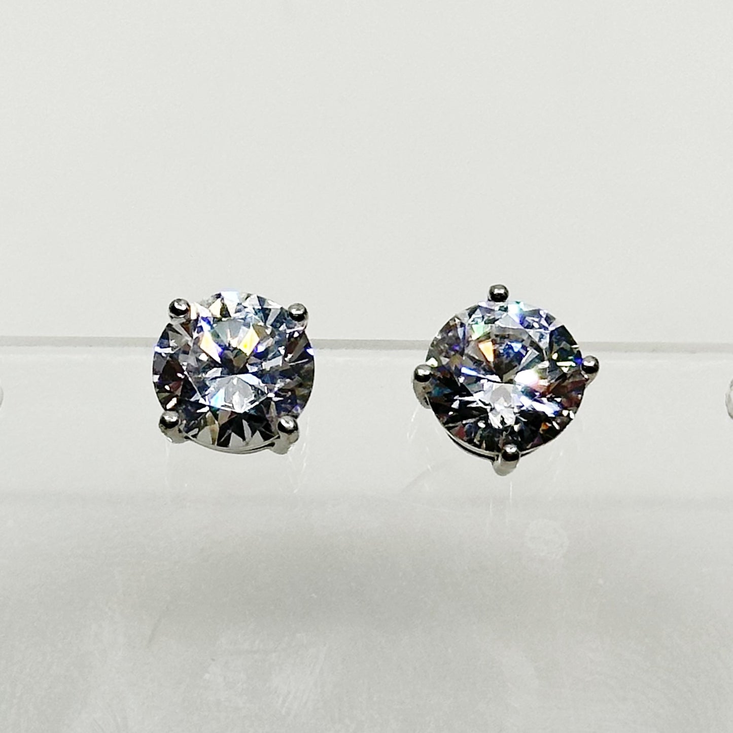 Sterling silver cubic zirconia stud earrings GM705