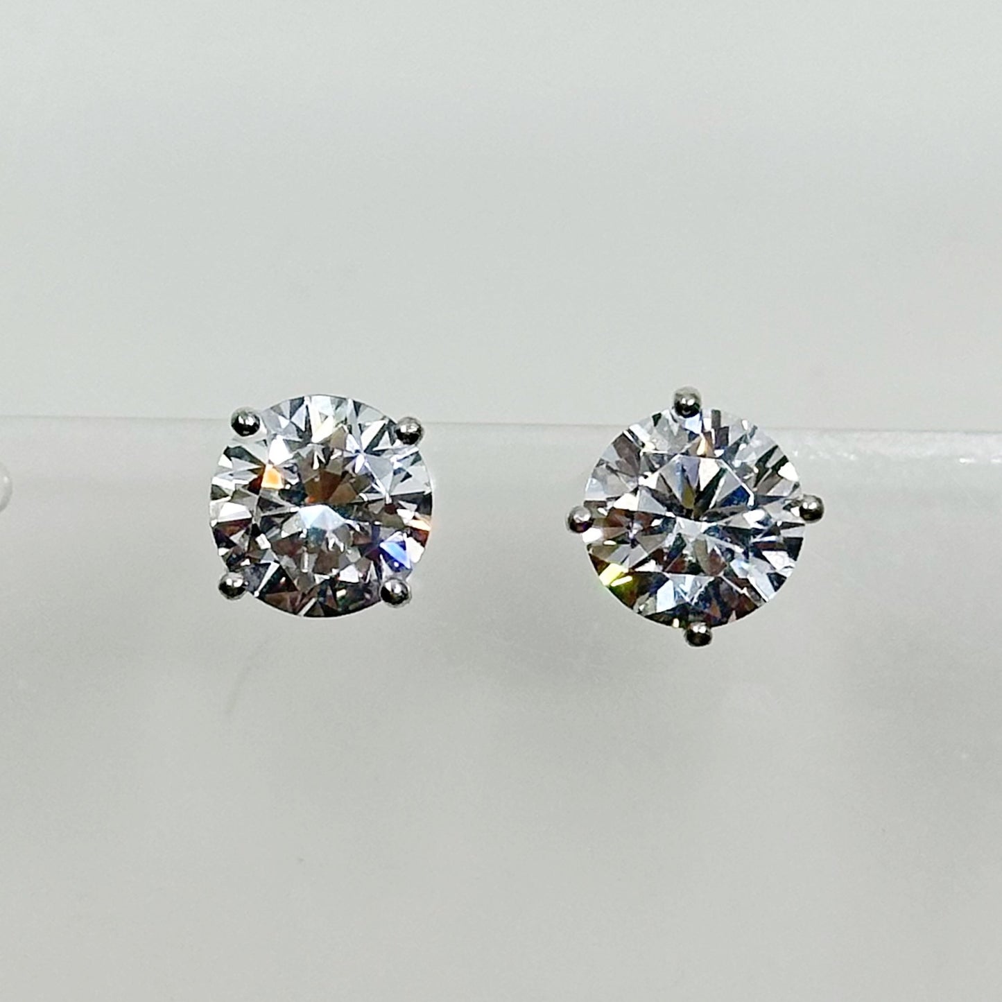 Sterling silver cubic zirconia stud earrings GM705