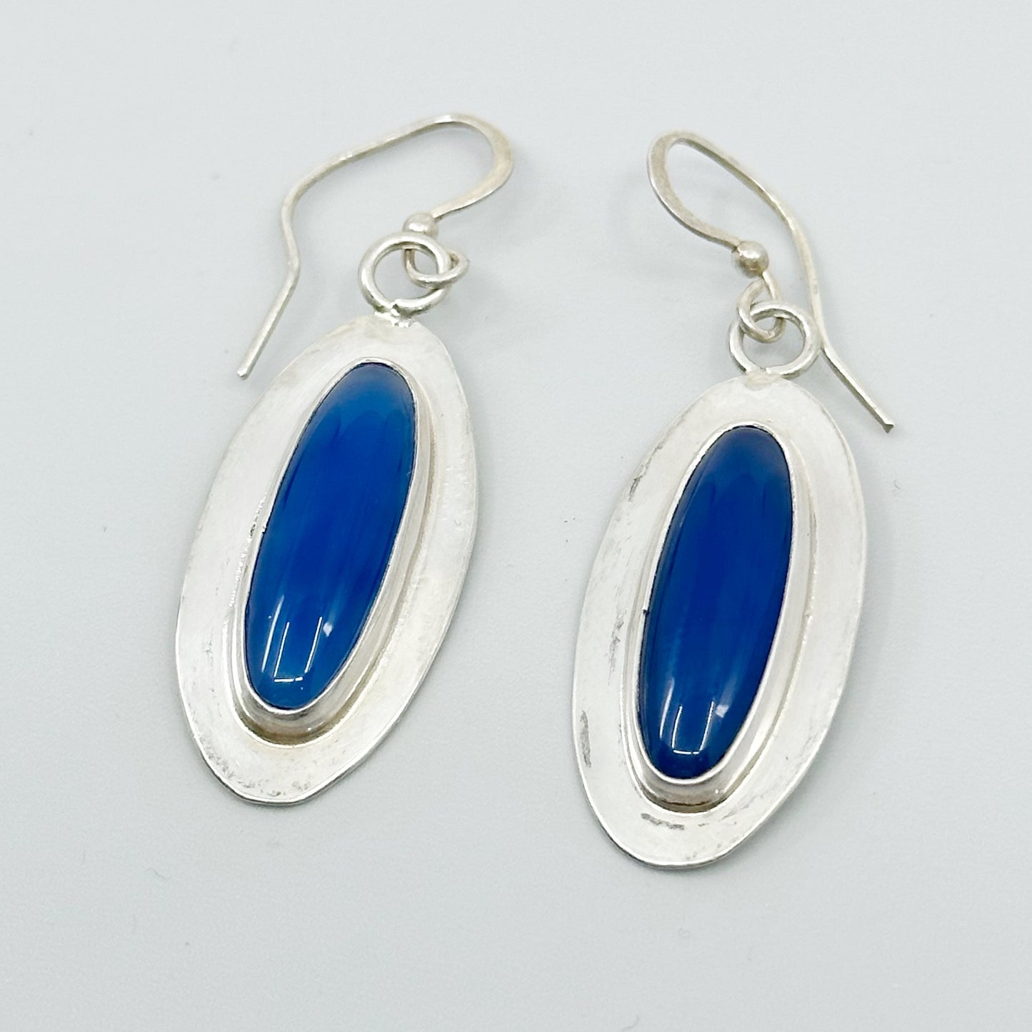 Hand Made sterling silver chalcedony earrings GM742