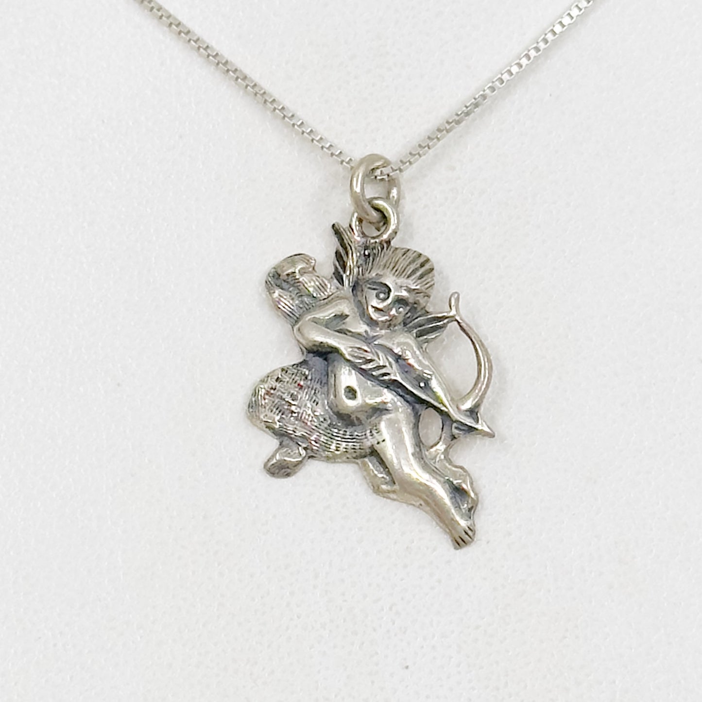 Vintage Sterling silver cupid cherub charm pendant GM748