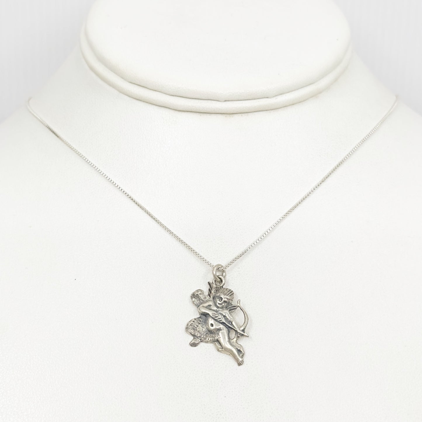 Vintage Sterling silver cupid cherub charm pendant GM748