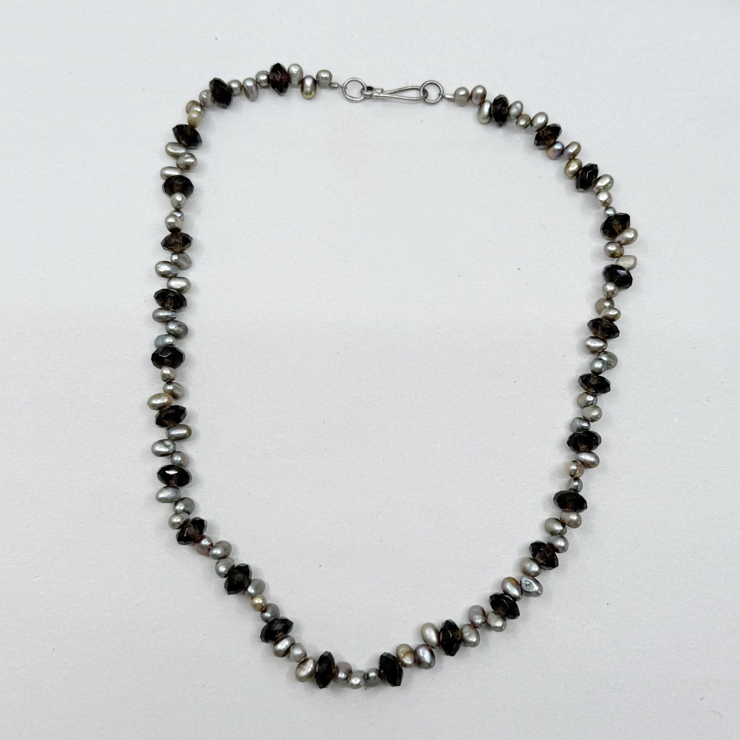 Hand Made sterling silver smoky quartz & freshwater pearl bead necklace - GM75