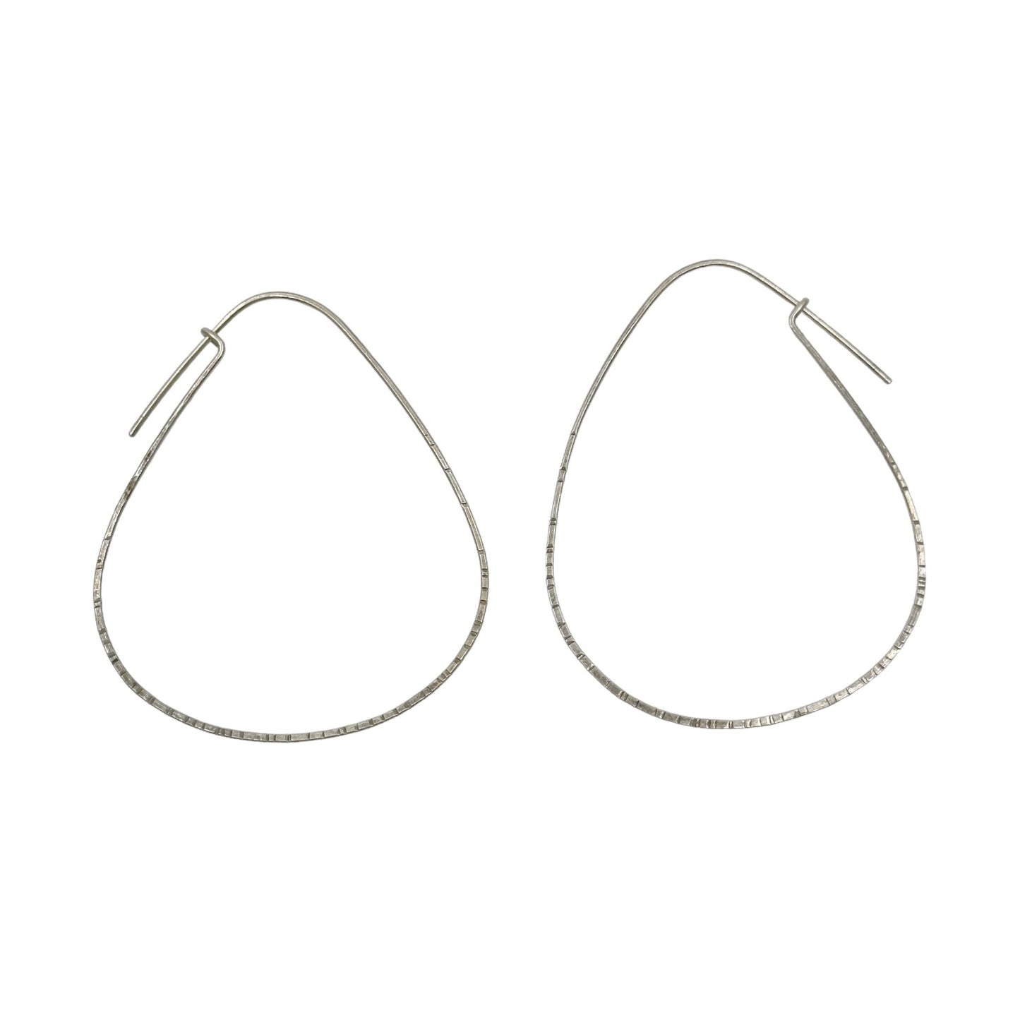 Hand Made sterling silver hammered hoop earrings GM761