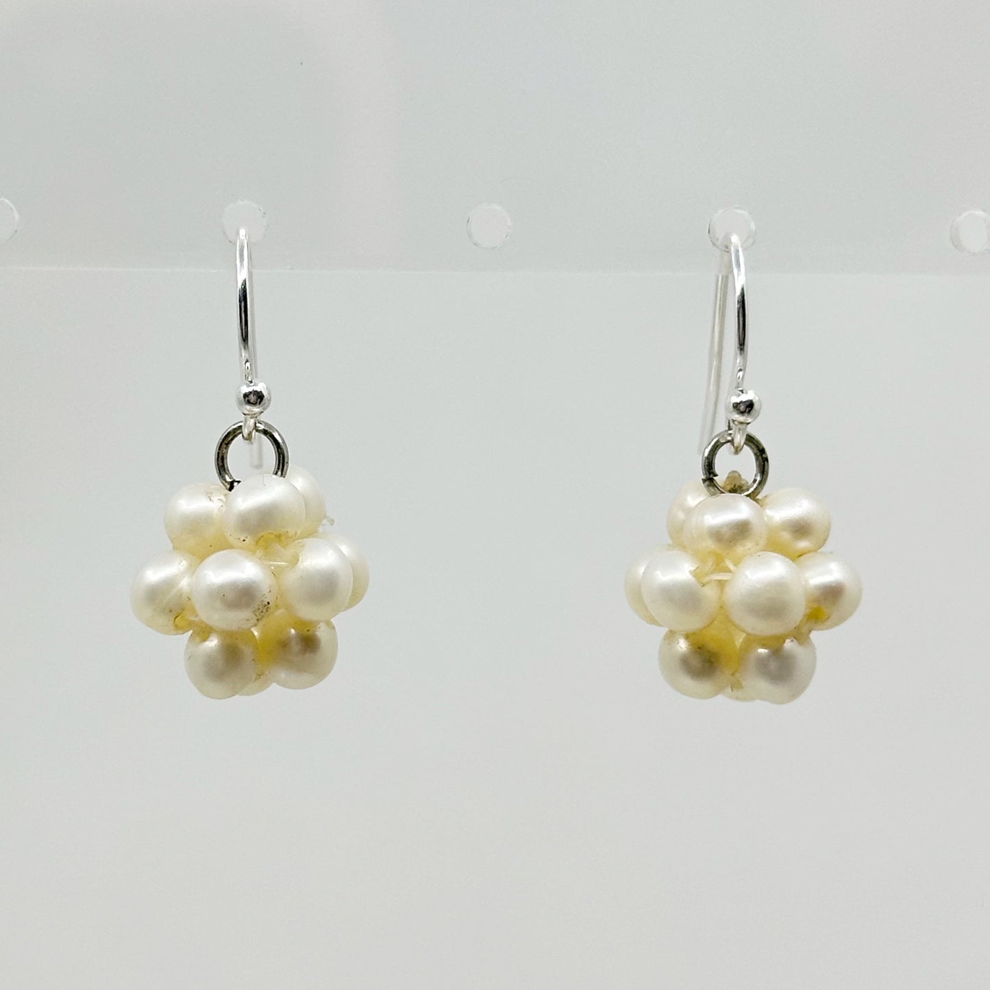 Hand Made Sterling silver pearl earrings GM791