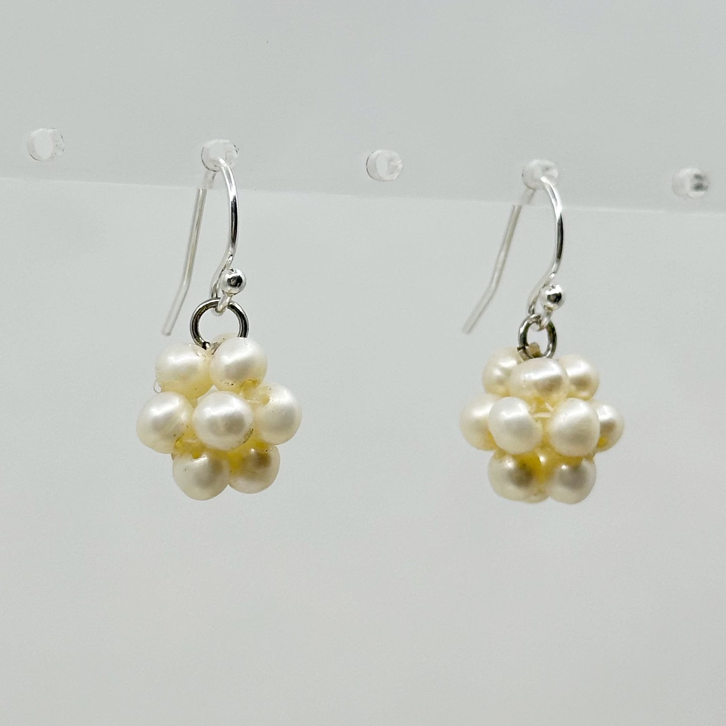 Hand Made Sterling silver pearl earrings GM791