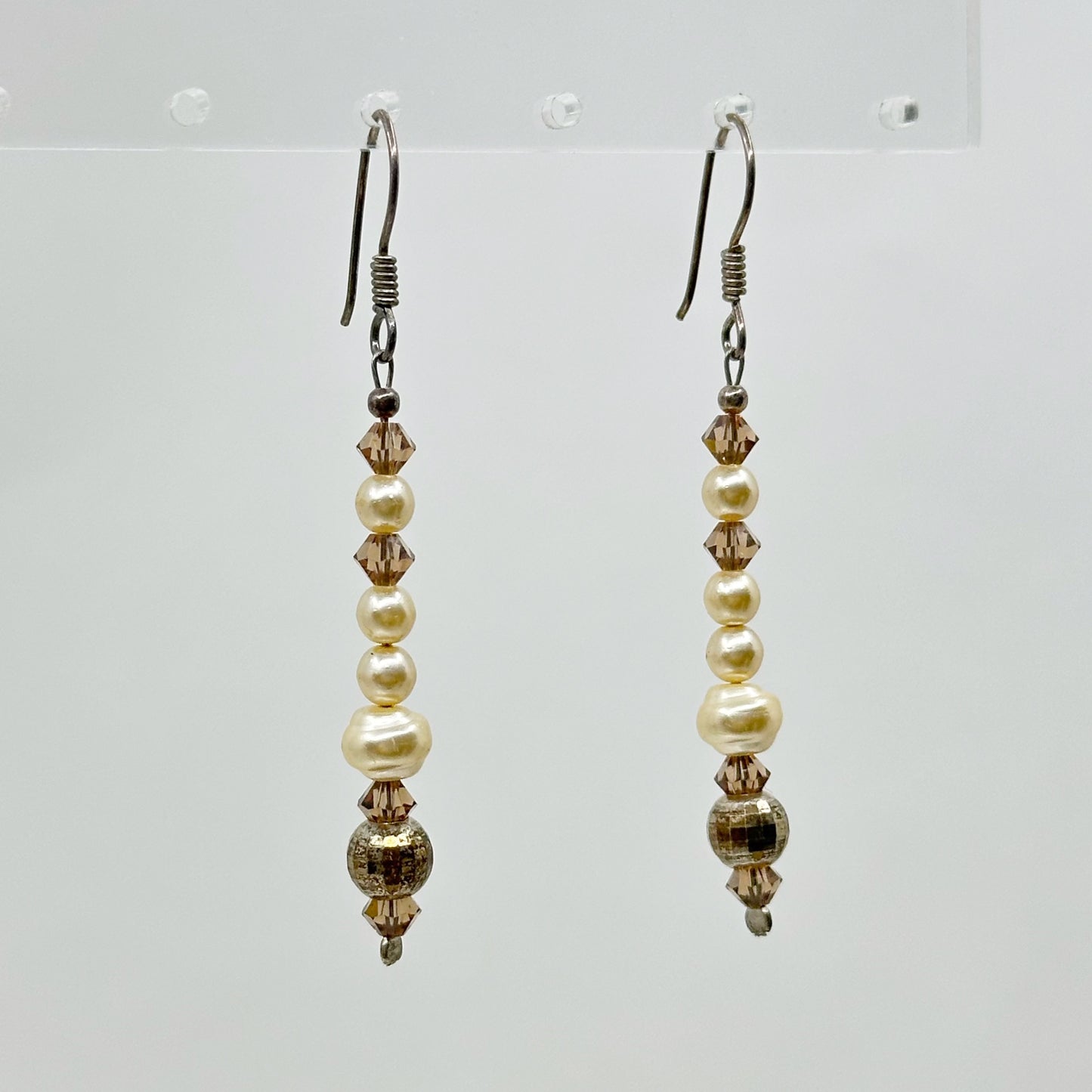 Hand Made Sterling silver pearl & crystal bead earrings GM794