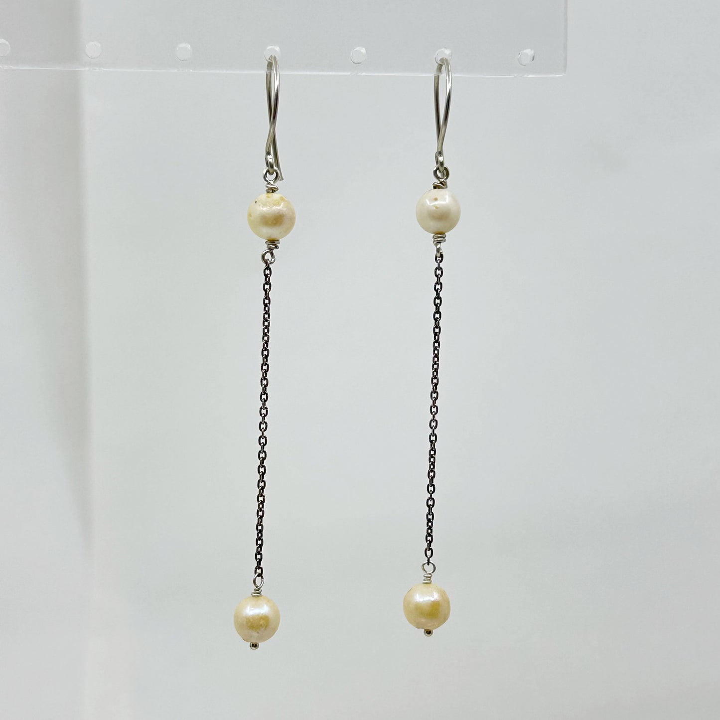 Hand made Sterling silver cultured pearl shoulder duster earrings GM795