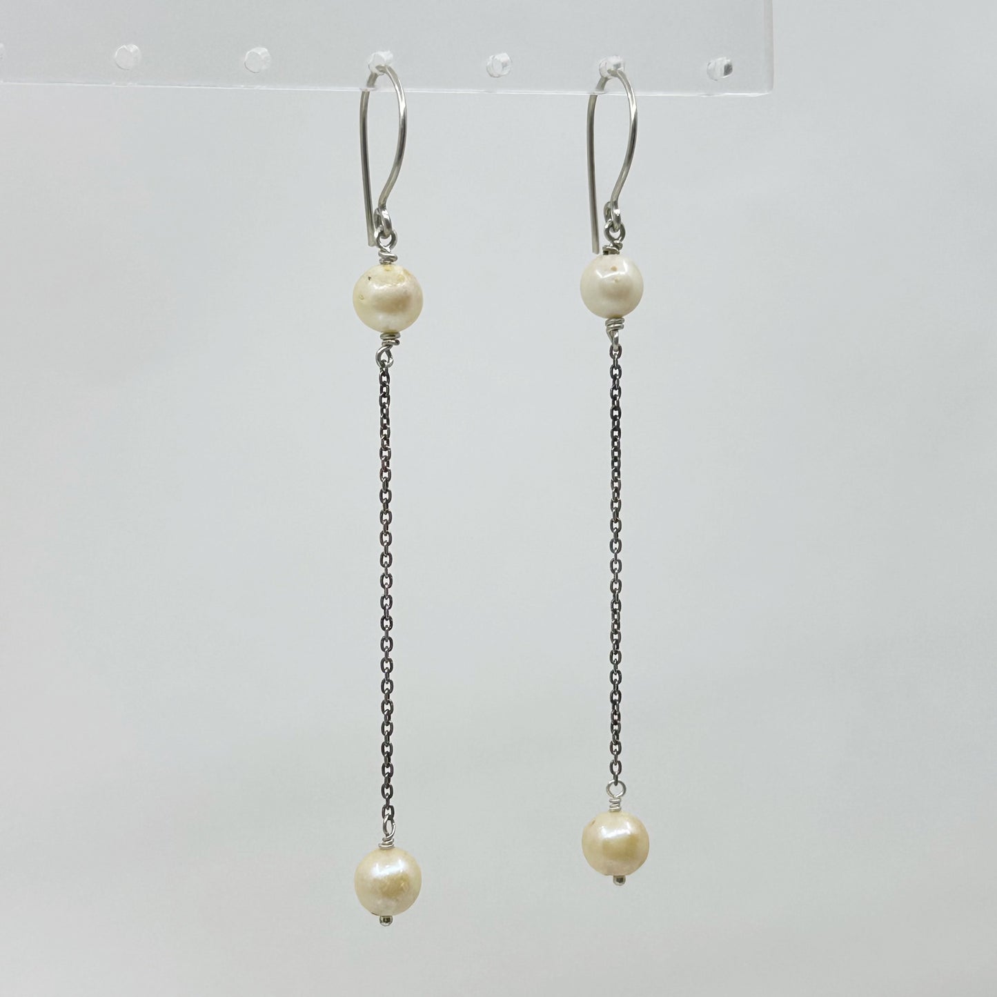 Hand made Sterling silver cultured pearl shoulder duster earrings GM795