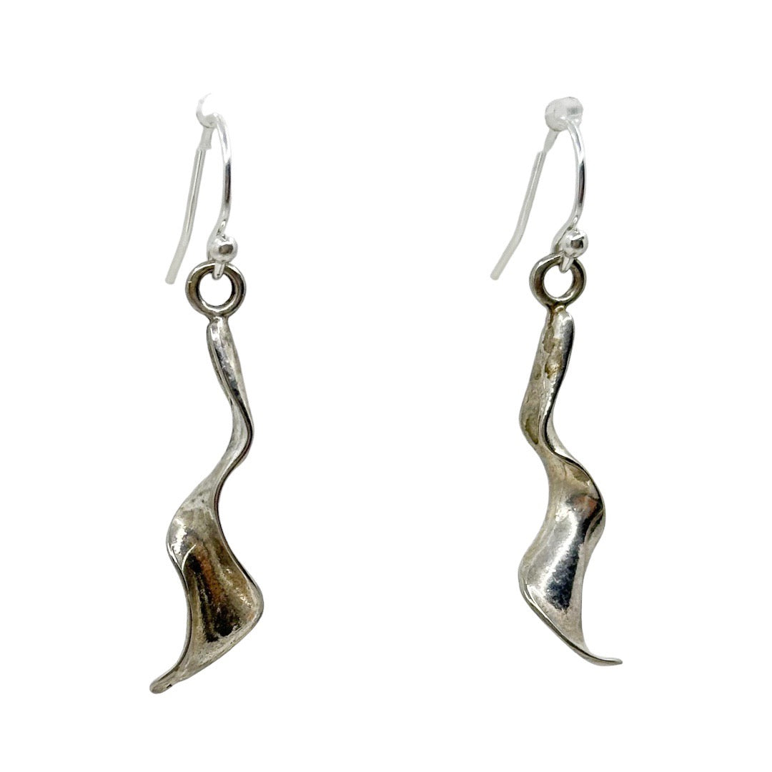 Hand Made Sterling silver drop earrings GM799