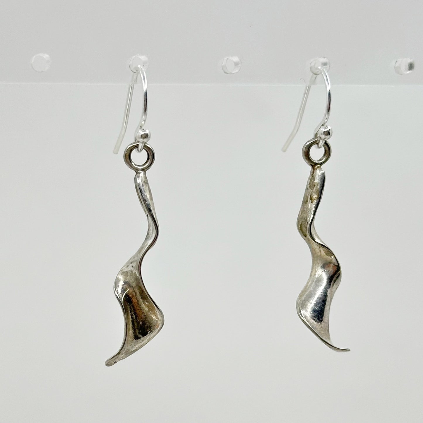 Hand Made Sterling silver drop earrings GM799