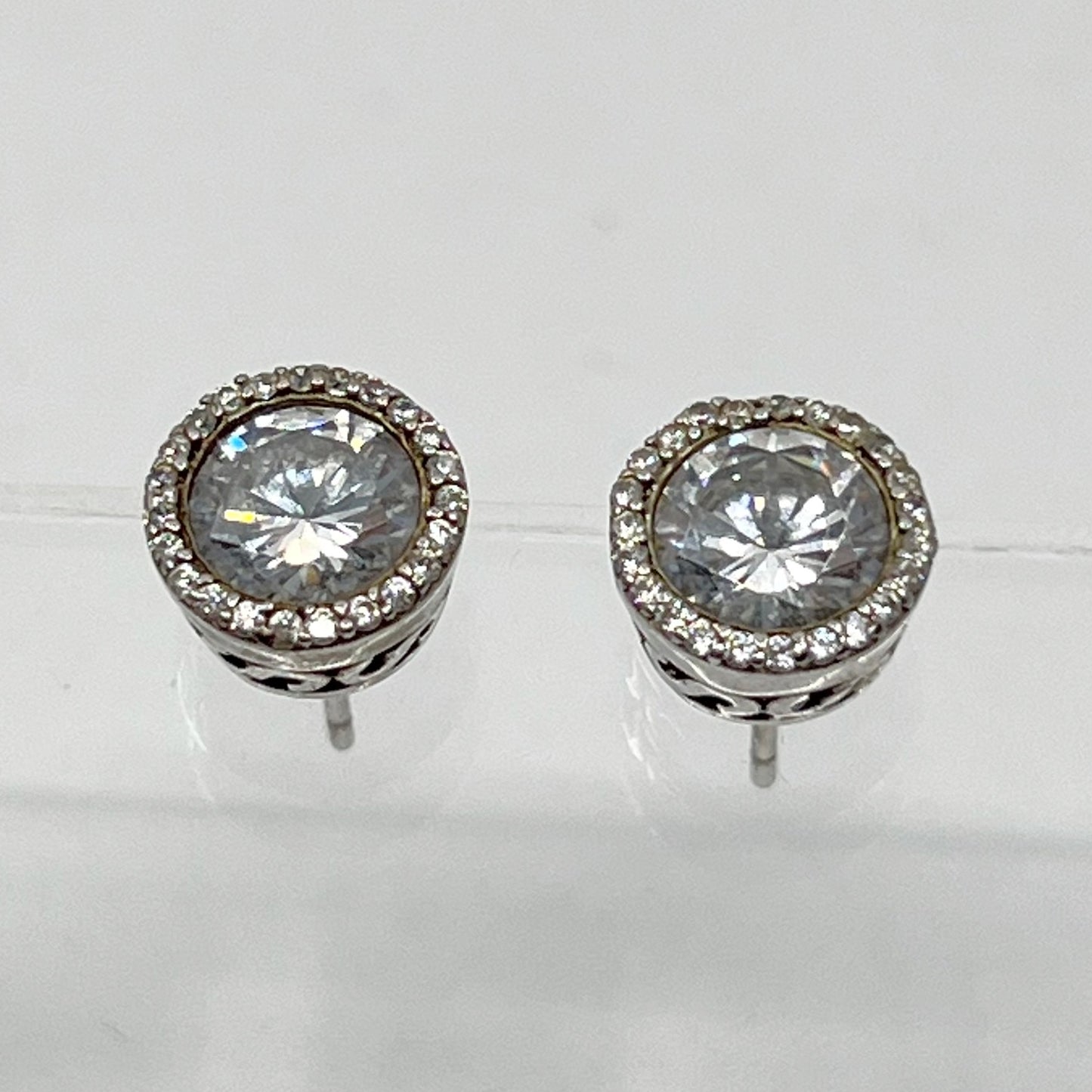Sterling silver cubic zirconia stud earrings - GM84