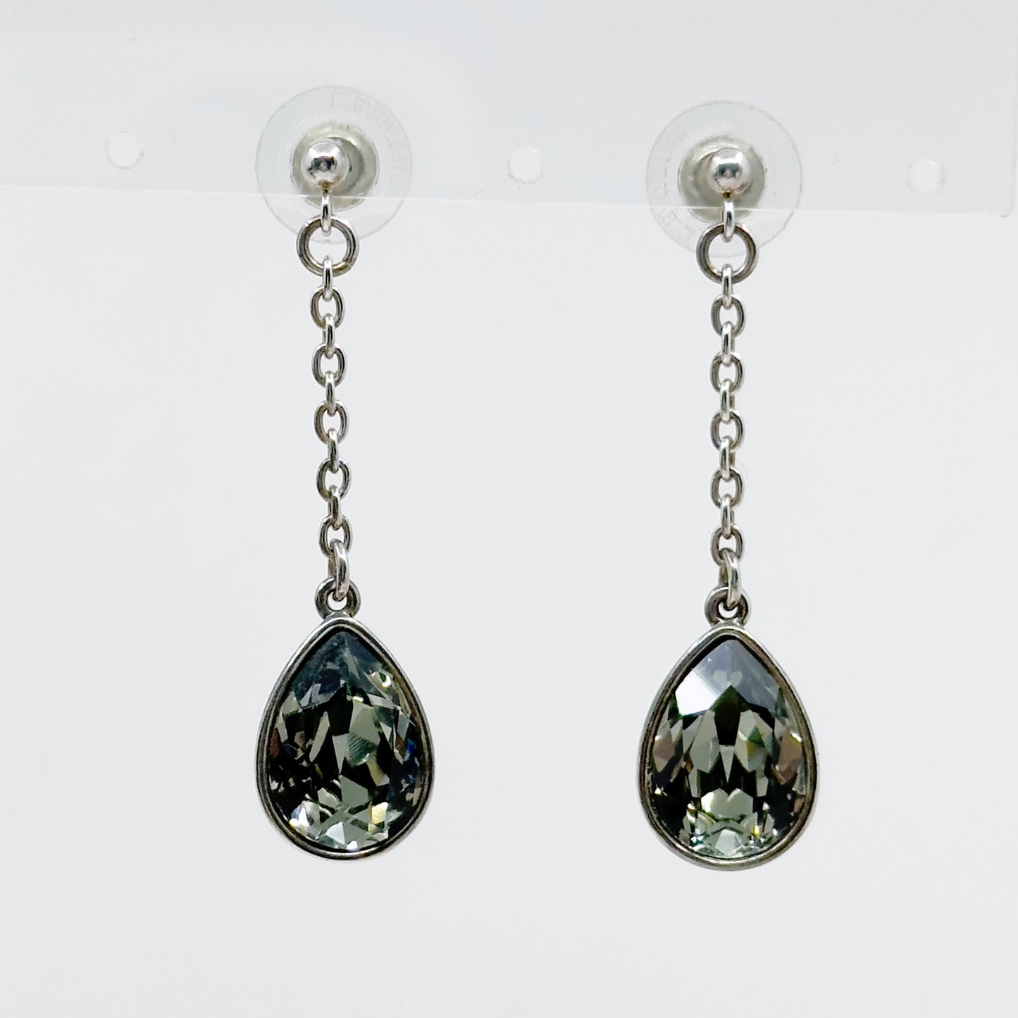 Swarovski crystal silver tone teardrop earrings GM844