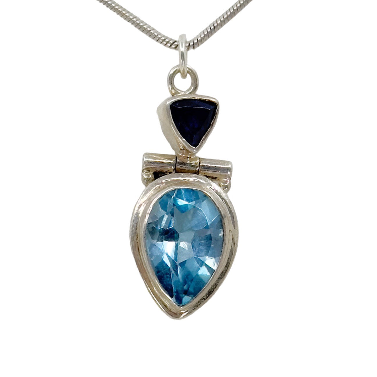Sterling silver Iolite & Blue Topaz pendant gm855
