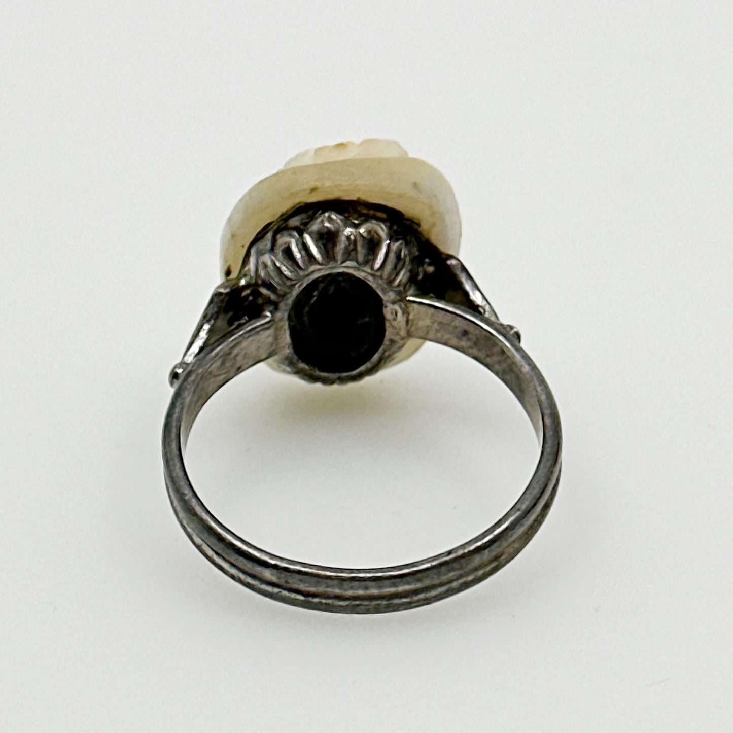 Art Deco sterling silver shell cameo ring gm858