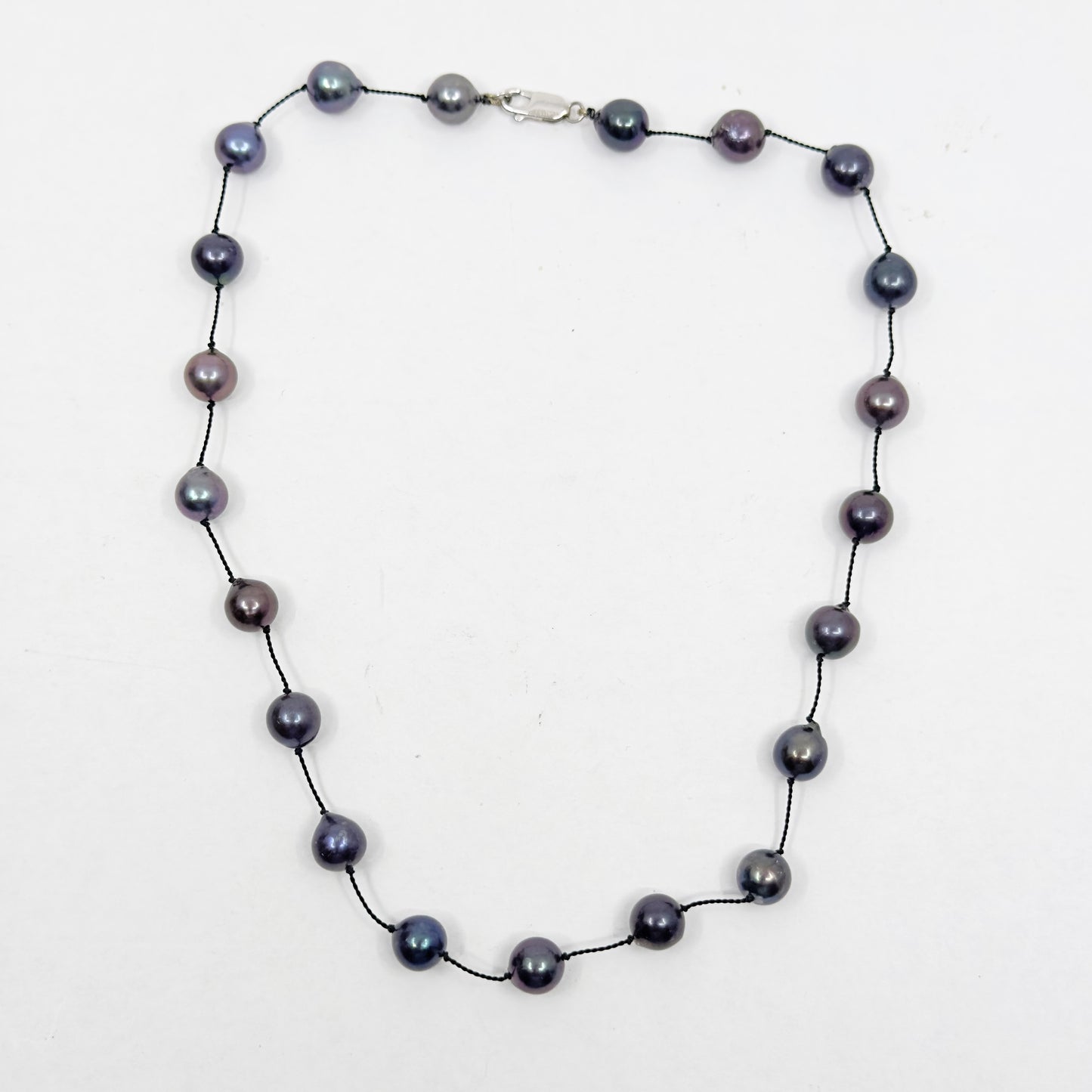 14k white gold Tahitian Pearl necklace GM862