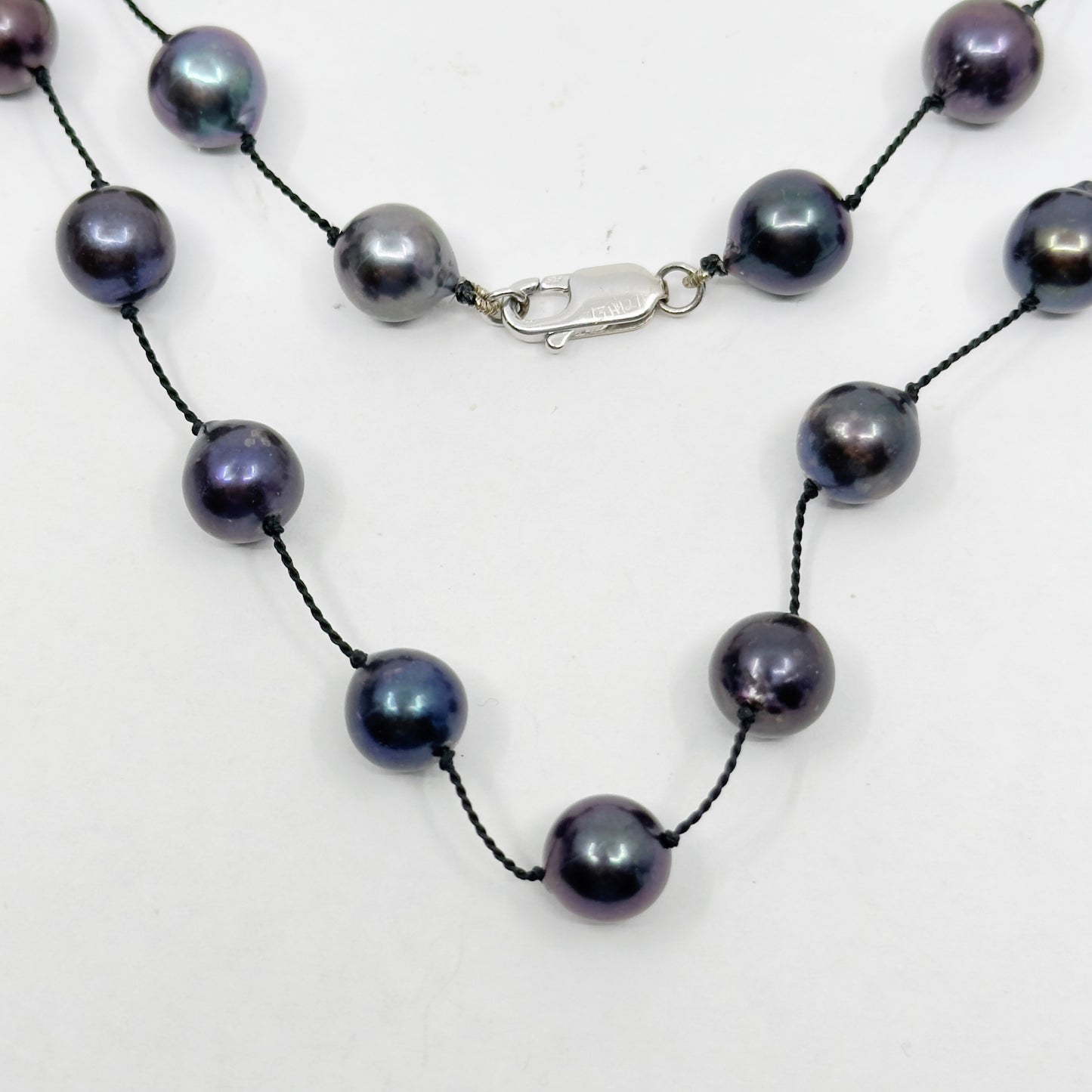 14k white gold Tahitian Pearl necklace GM862