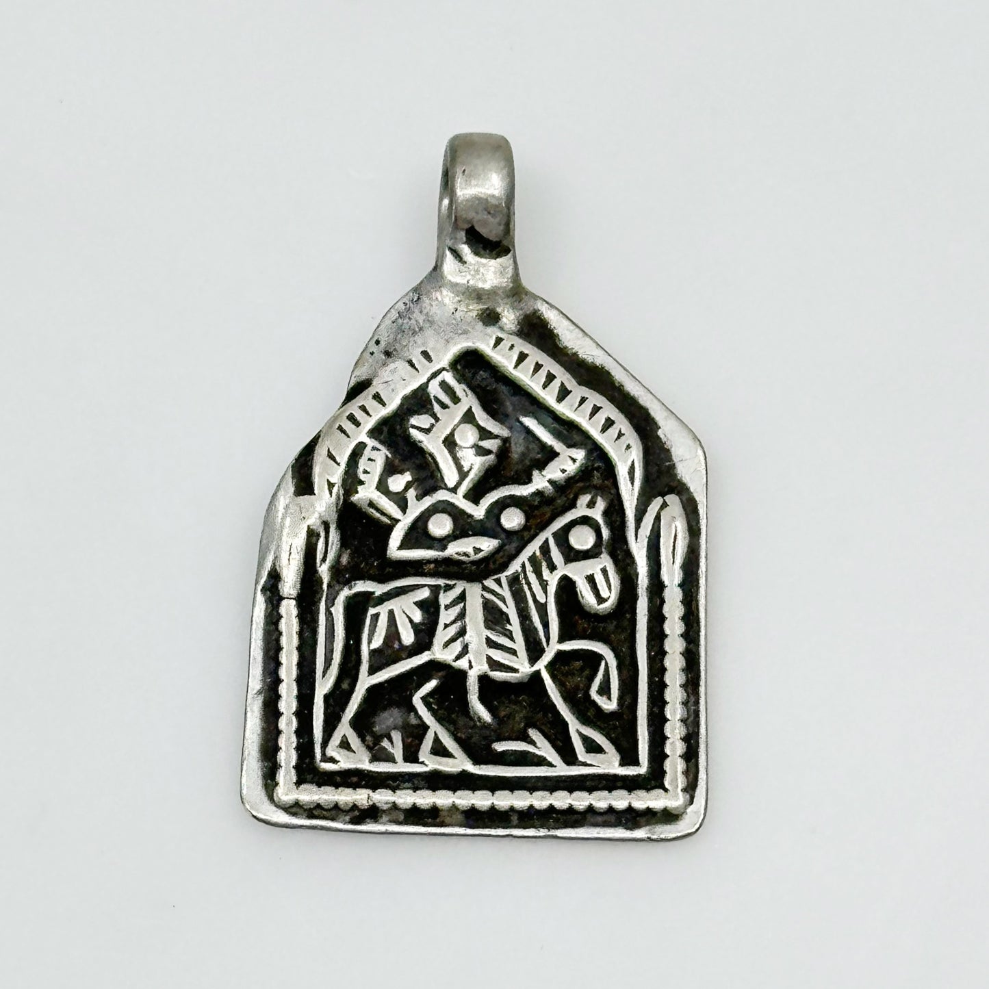 Vintage Hindu Rajasthan 800 silver pendant GM906