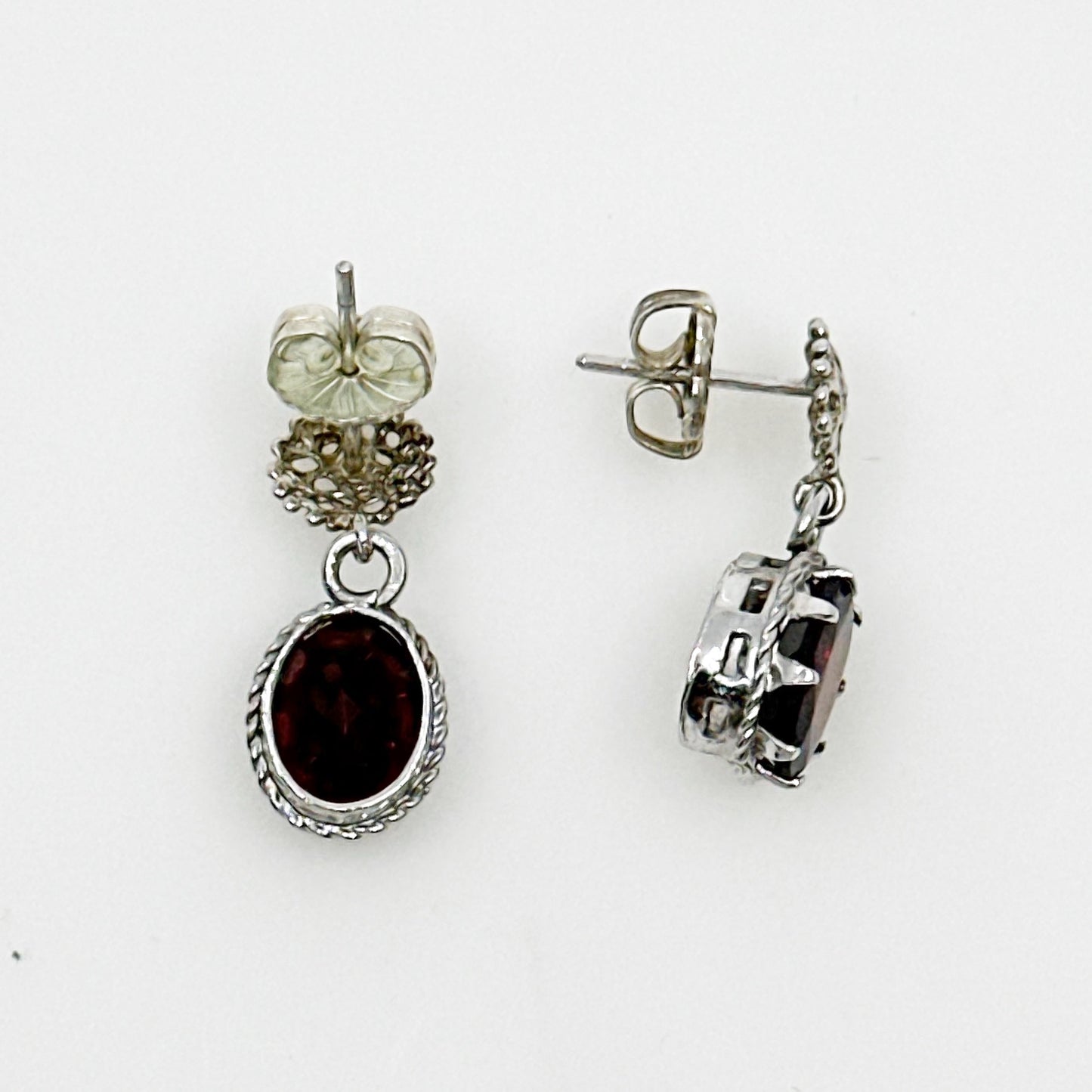 Sterling silver Garnet earrings GM925