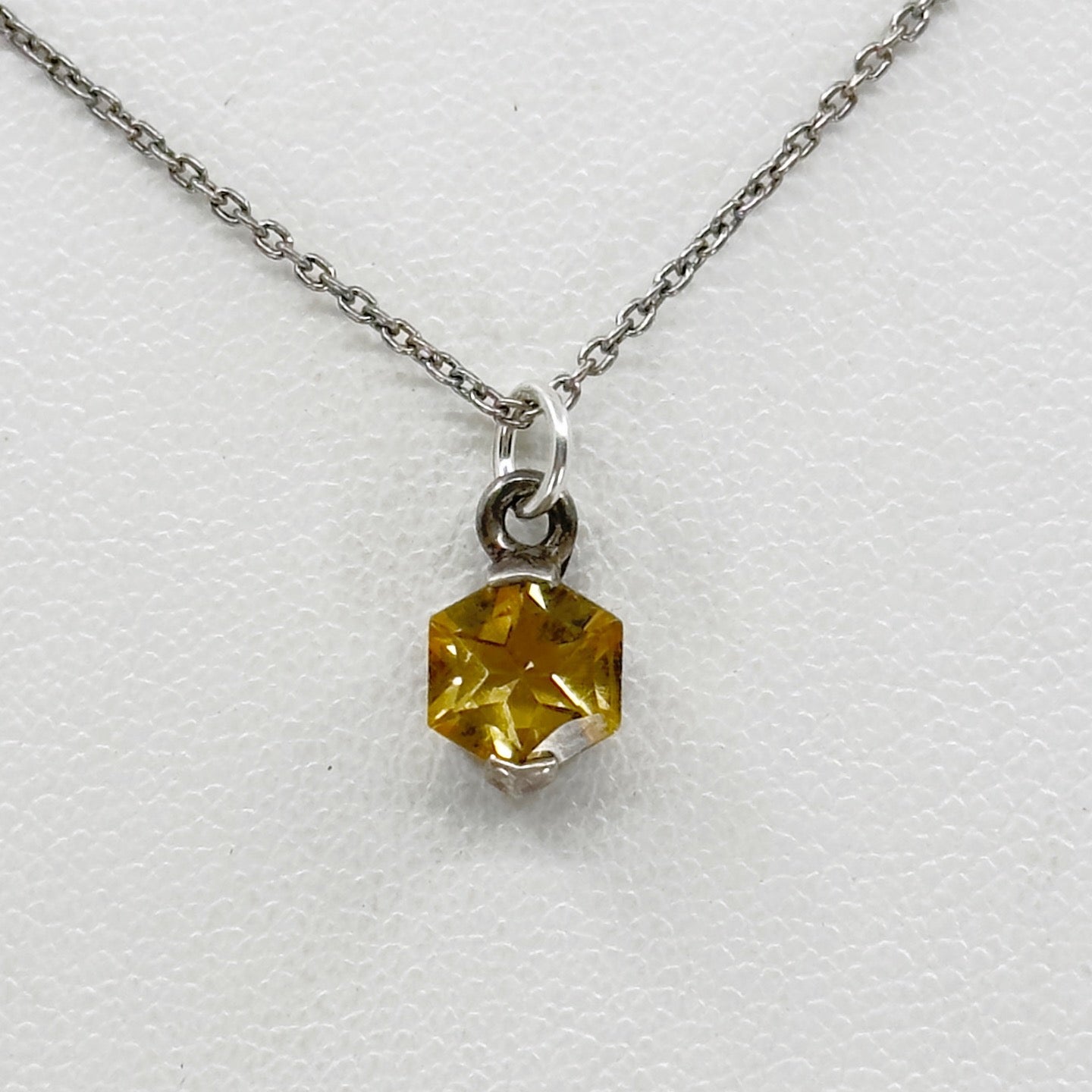 Sterling silver Citrine pendant GM926