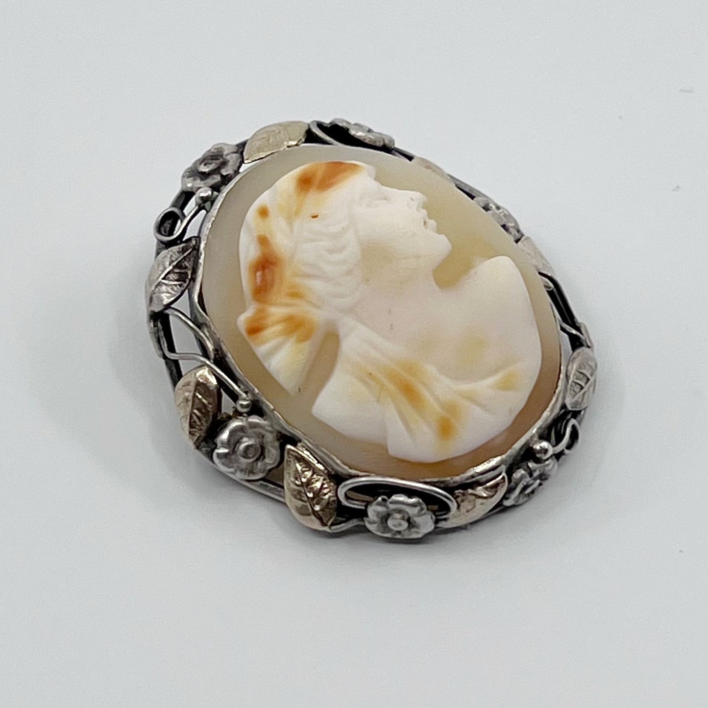 Art nouveau 12k gold filled sterling silver shell cameo brooch GM927