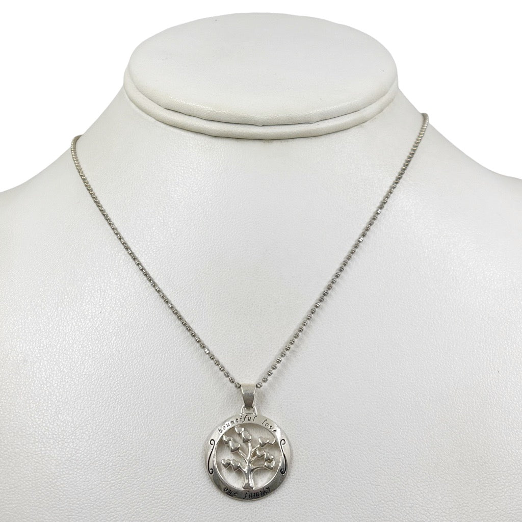 sterling silver bountiful love one family tree pendant - GM932