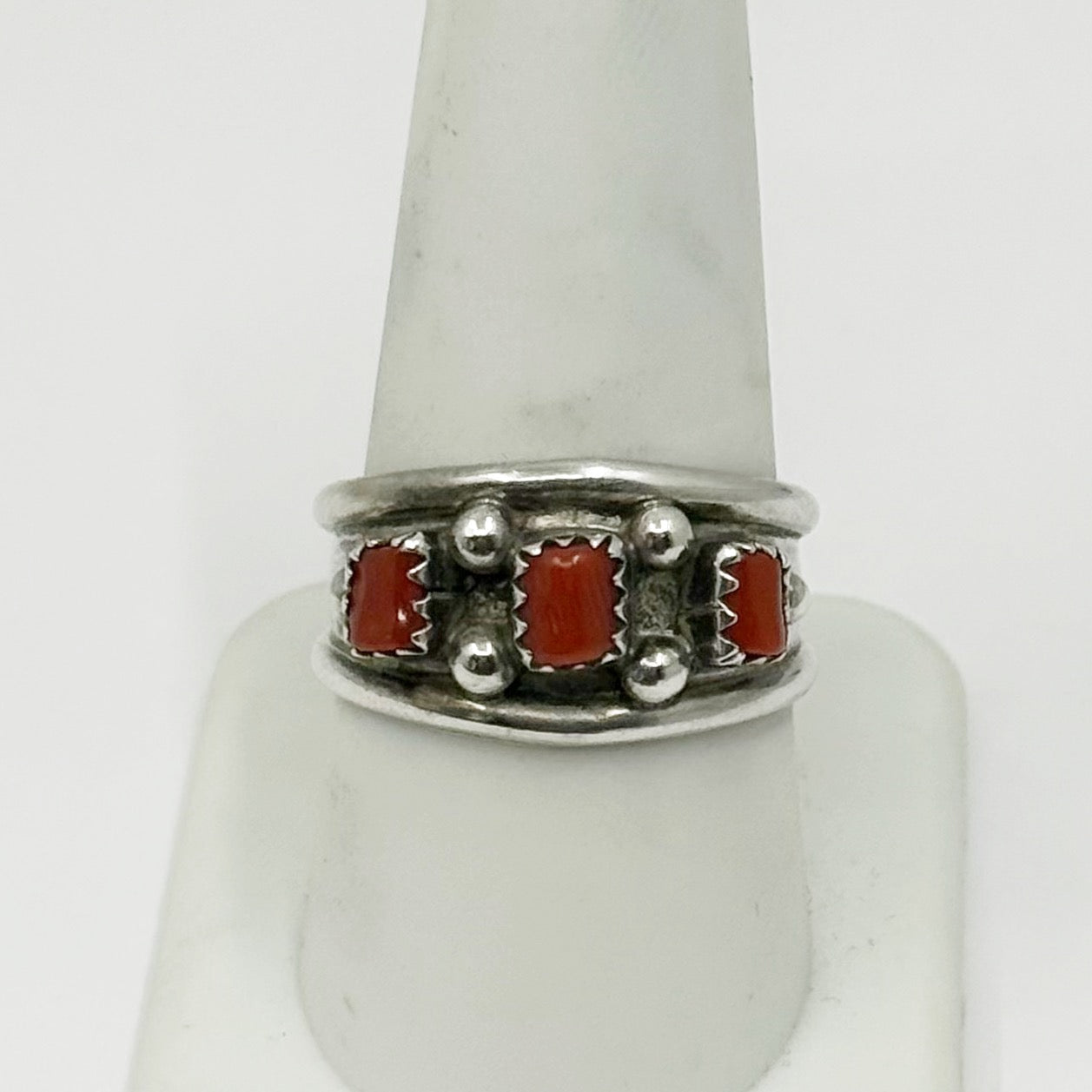 Zuni sterling silver coral ring - GM98