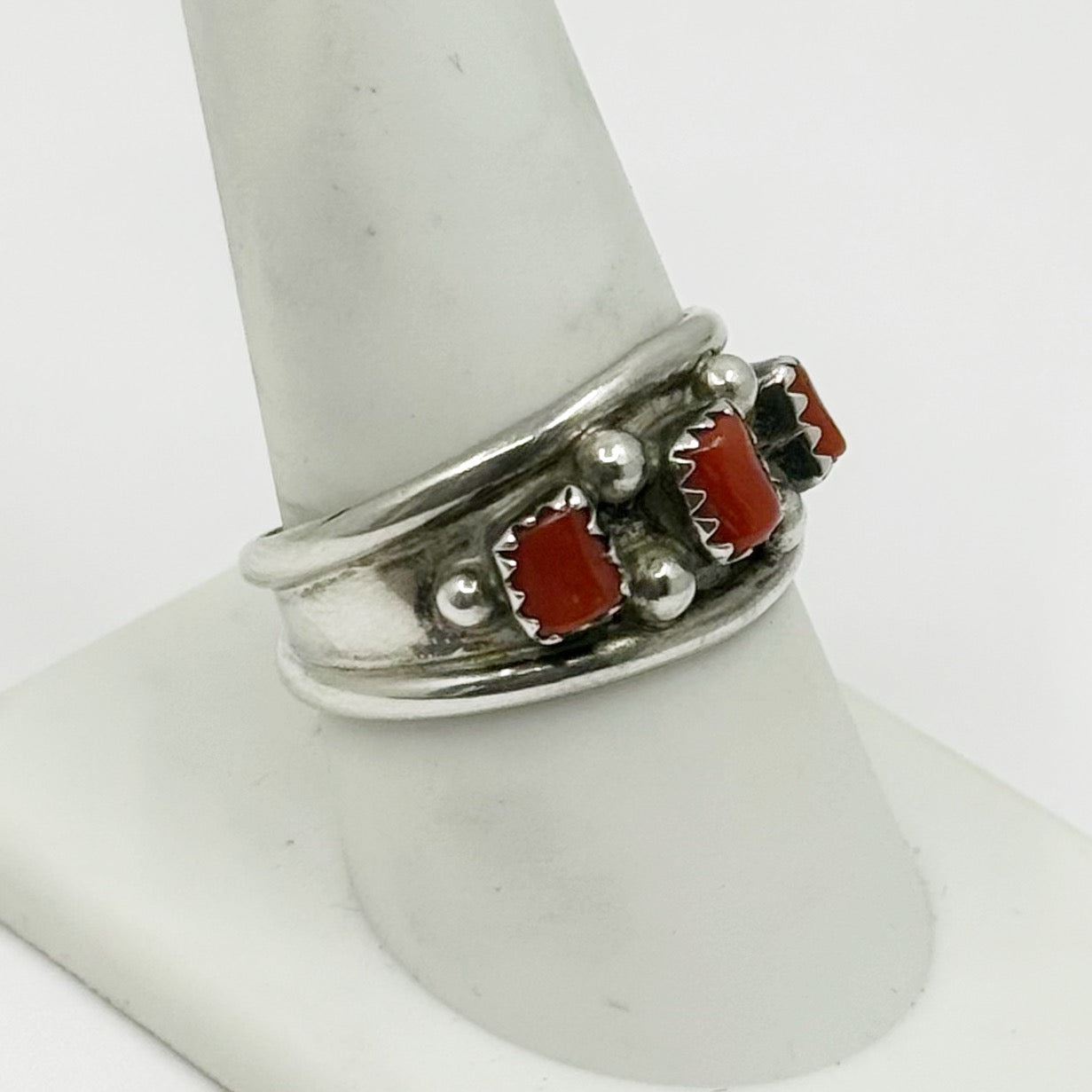 Zuni sterling silver coral ring - GM98